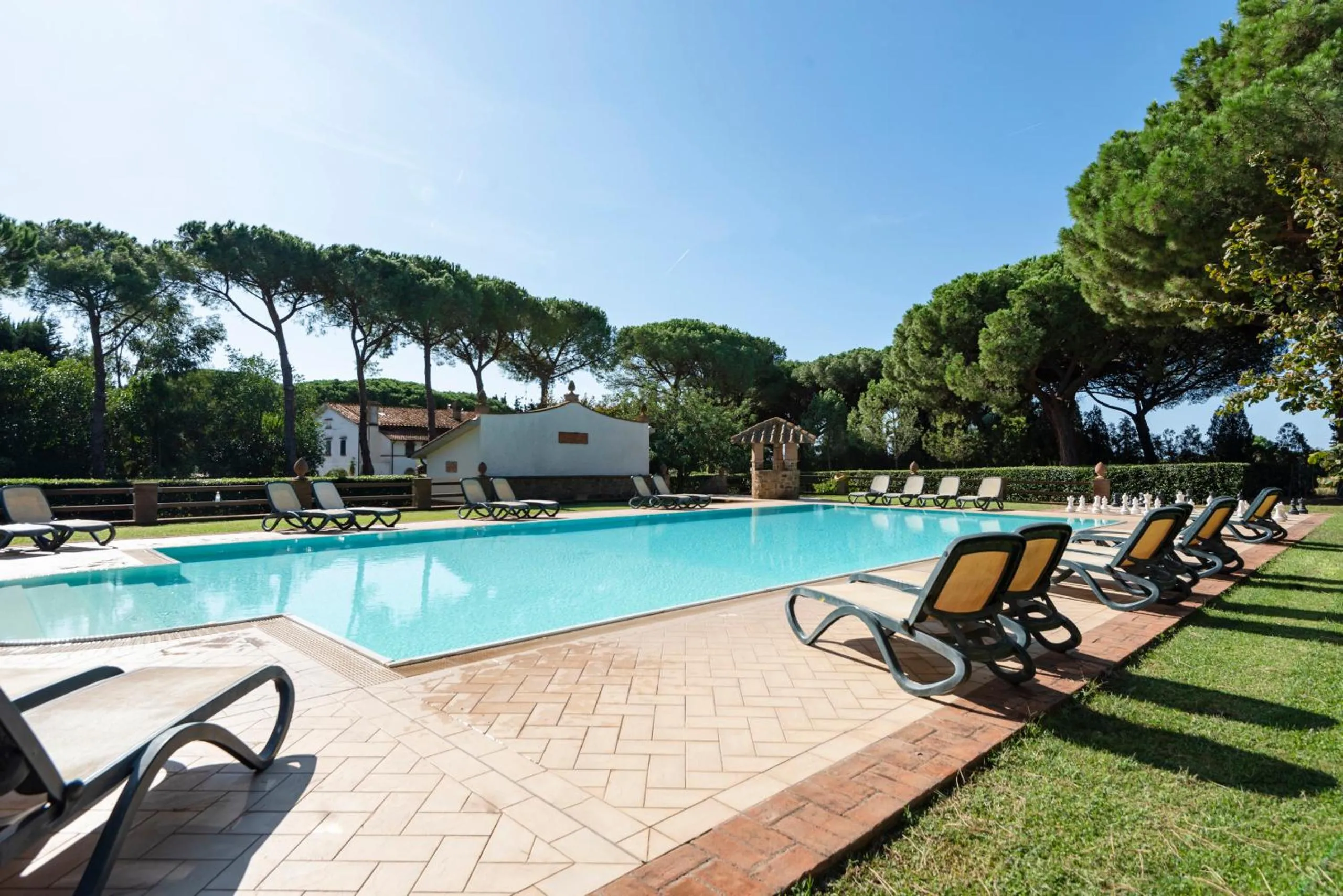 Swimming pool in Agriturismo La Rombaia