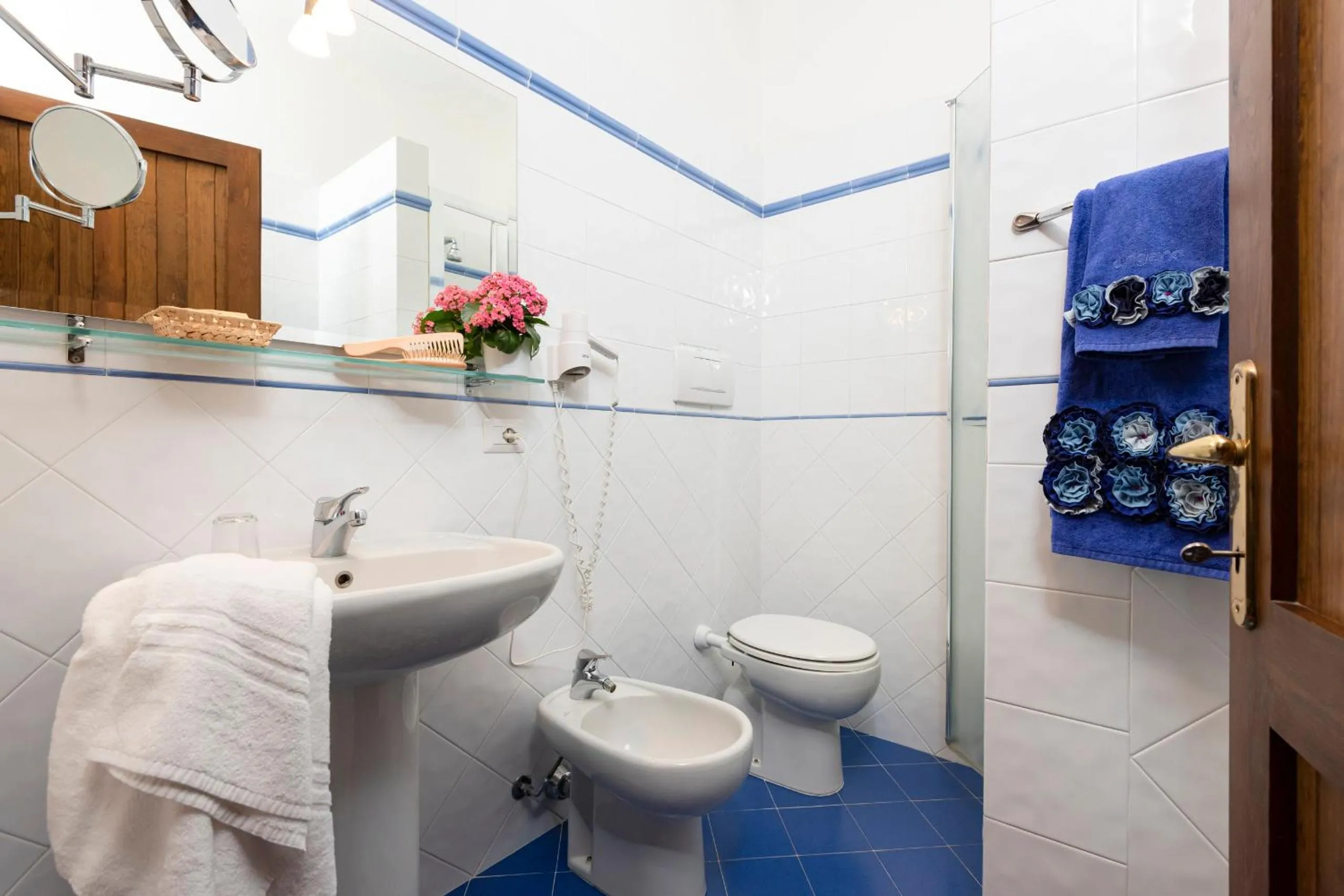 Bathroom in Agriturismo La Rombaia