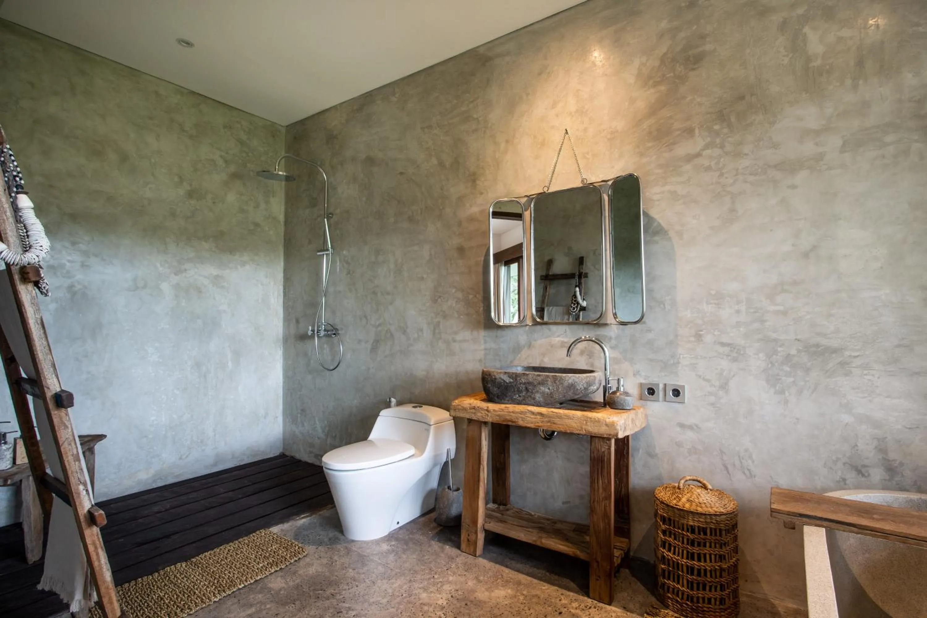 Shower in The Hidden Paradise Ubud - CHSE Certified