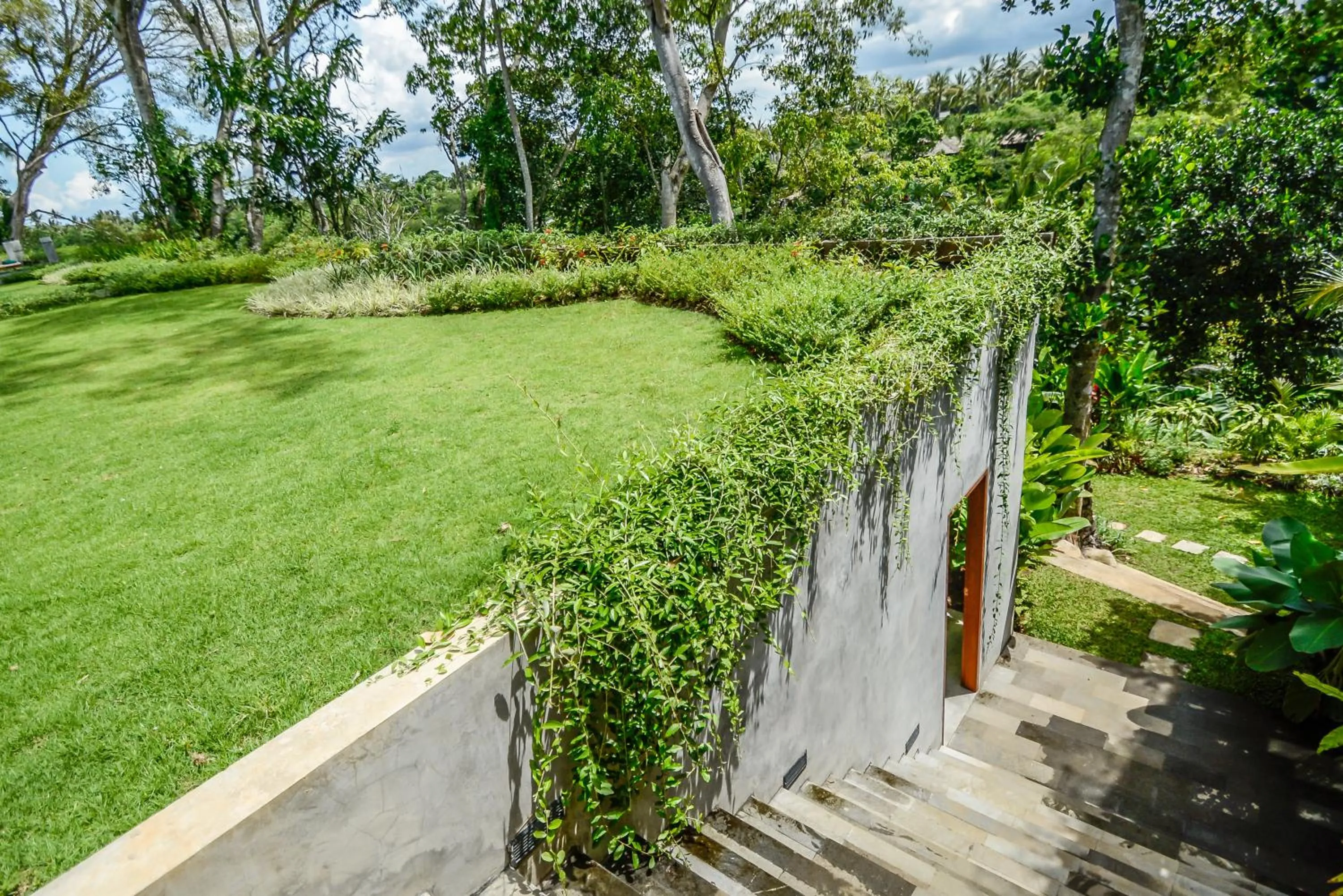 Day in The Hidden Paradise Ubud - CHSE Certified