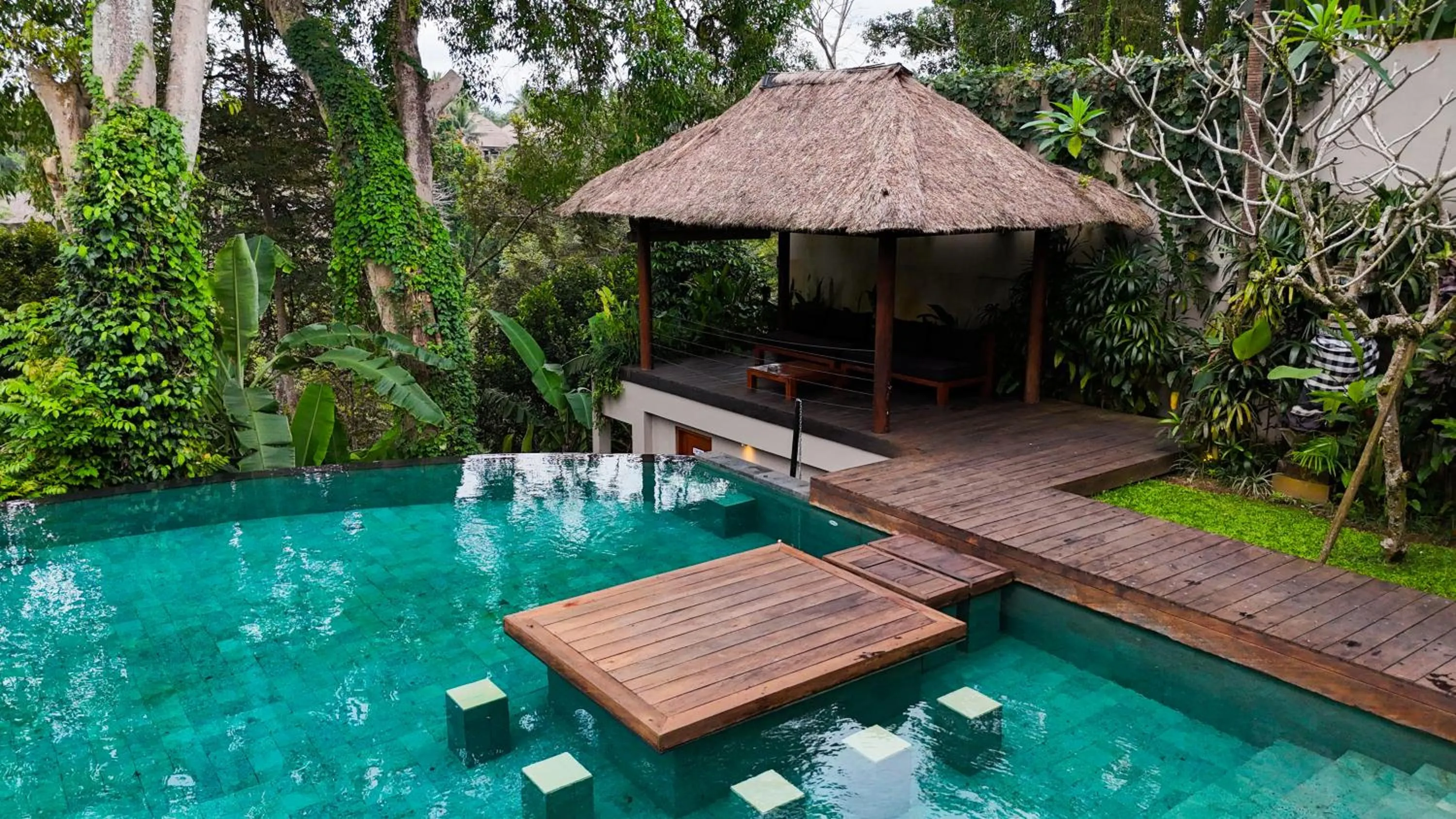 Day in The Hidden Paradise Ubud - CHSE Certified