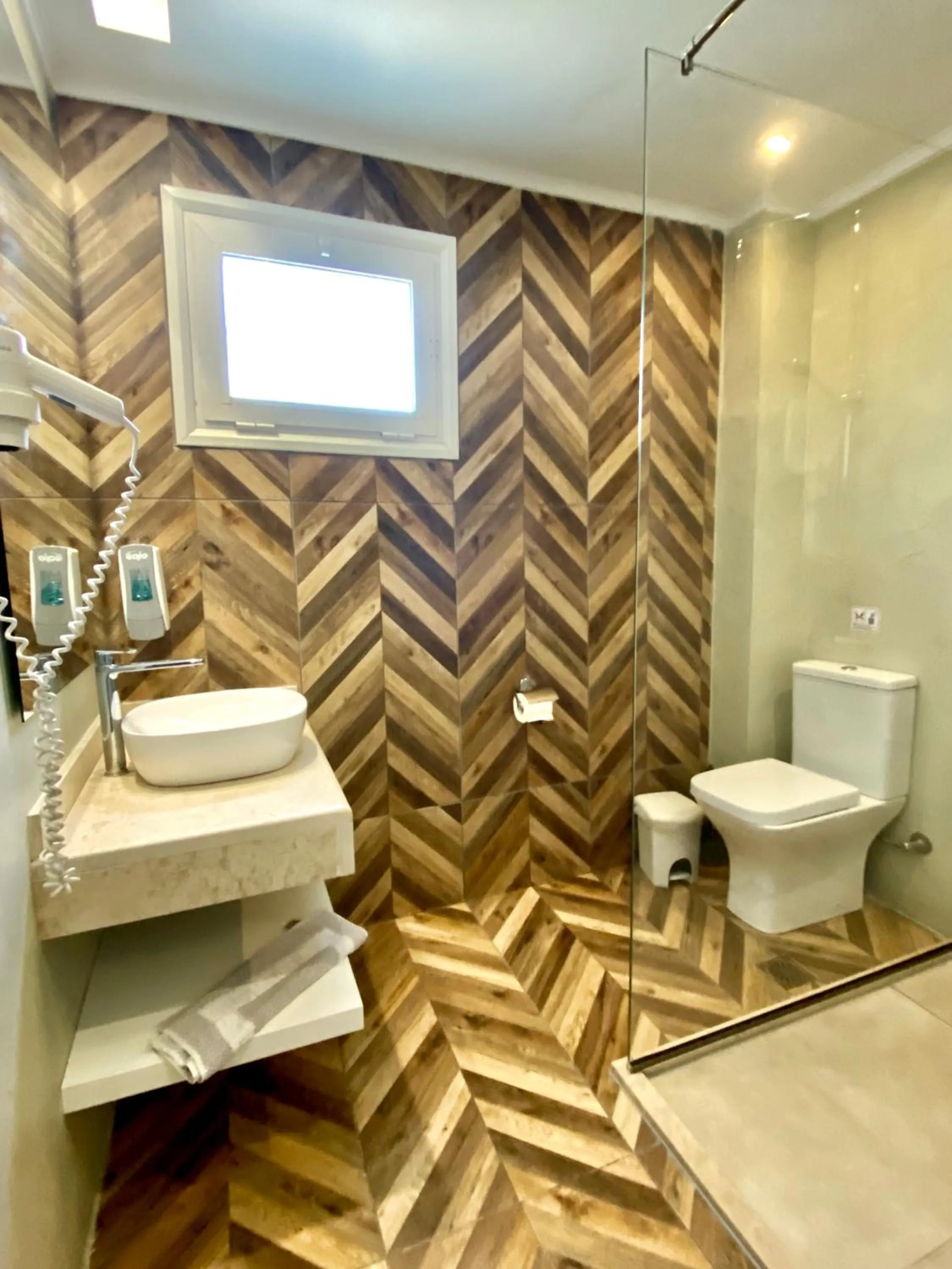 Bathroom in Paloma Blanca