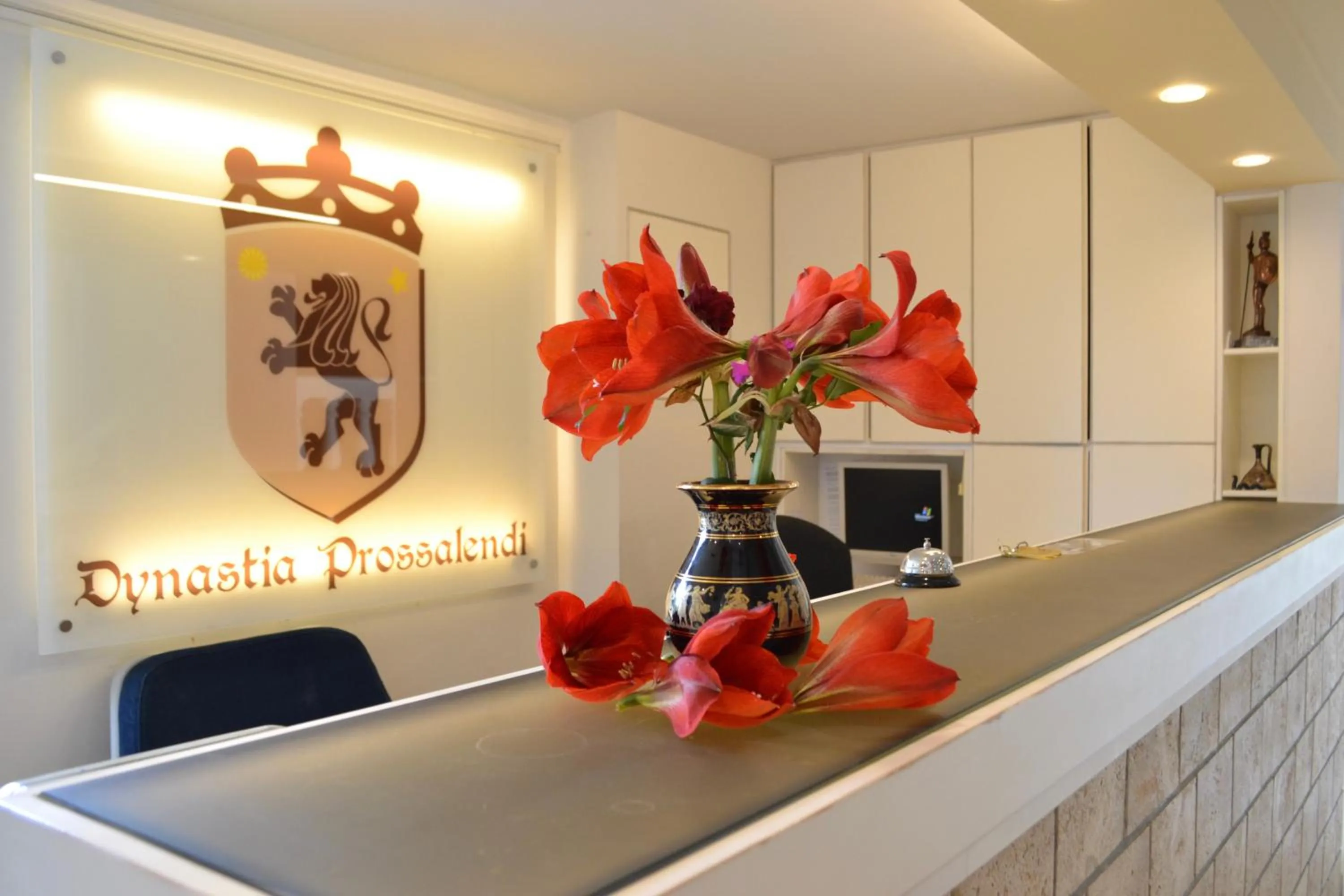 Lobby or reception in Paloma Blanca