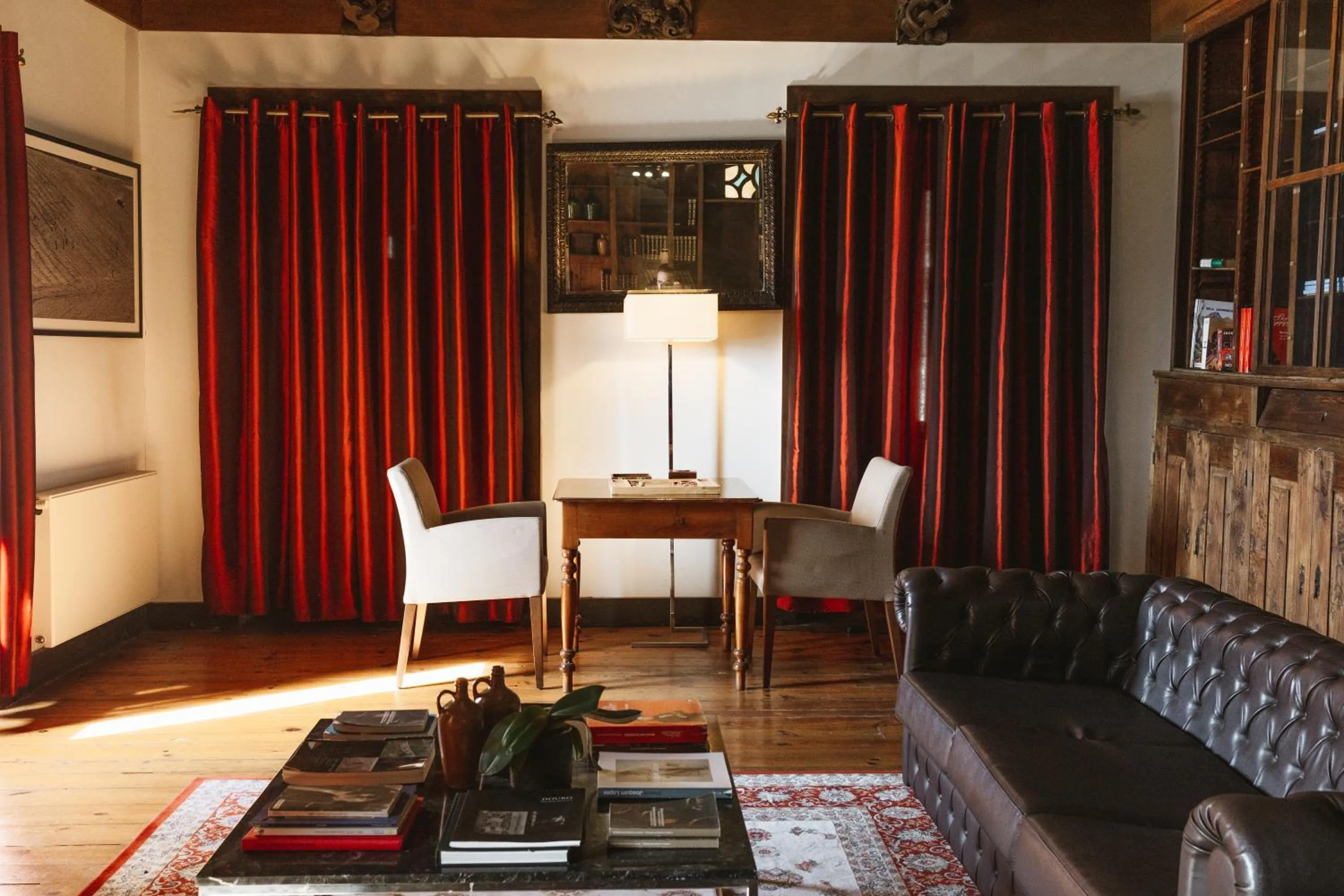 Library in Douro Scala