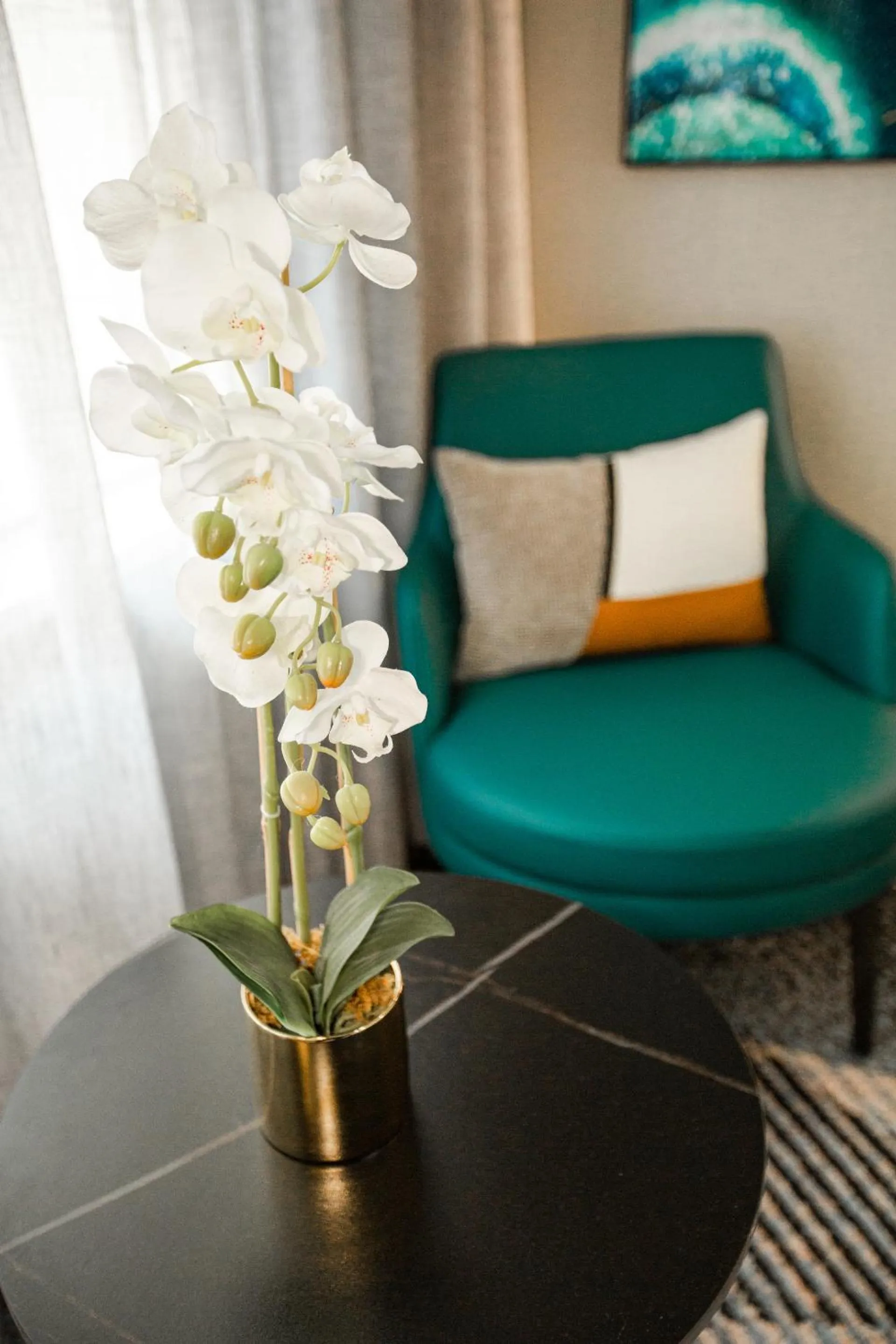 hair dresser in Royal Pacific Hotel