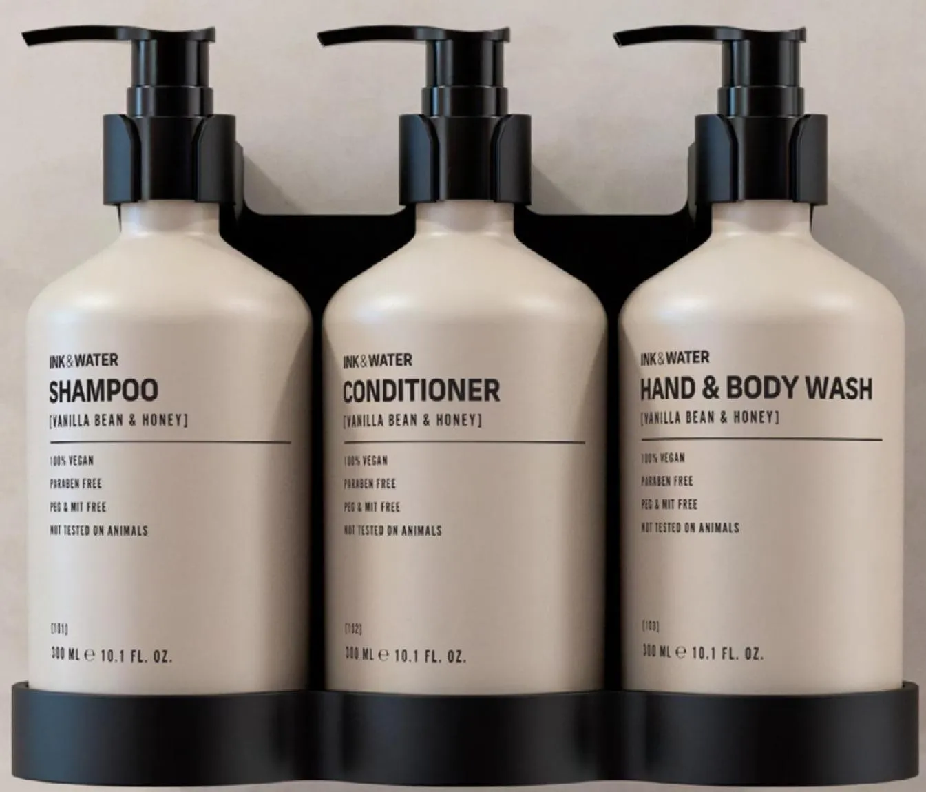 Bathroom in Royal Pacific Hotel