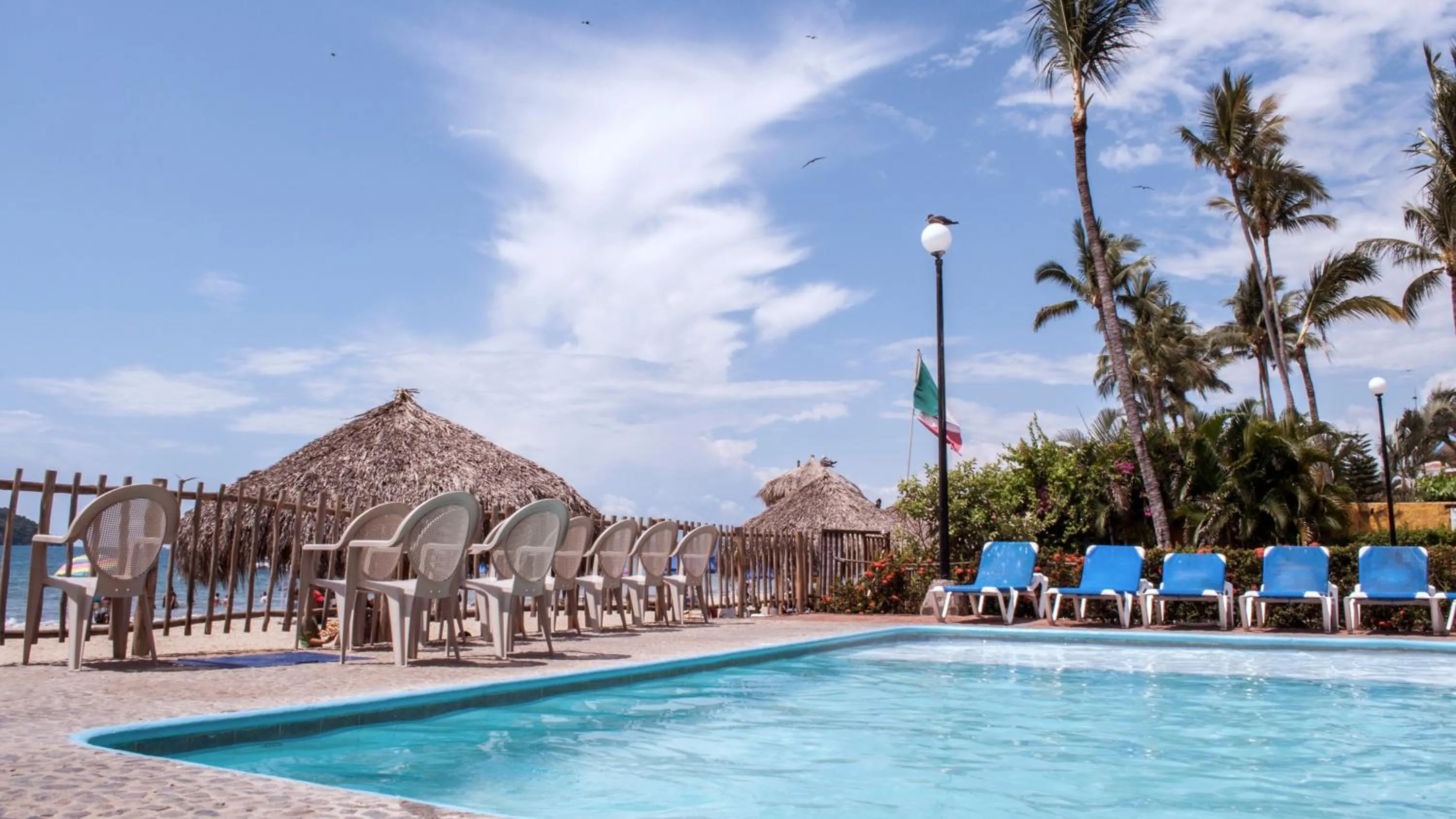 Day in Cabañas del Capitan