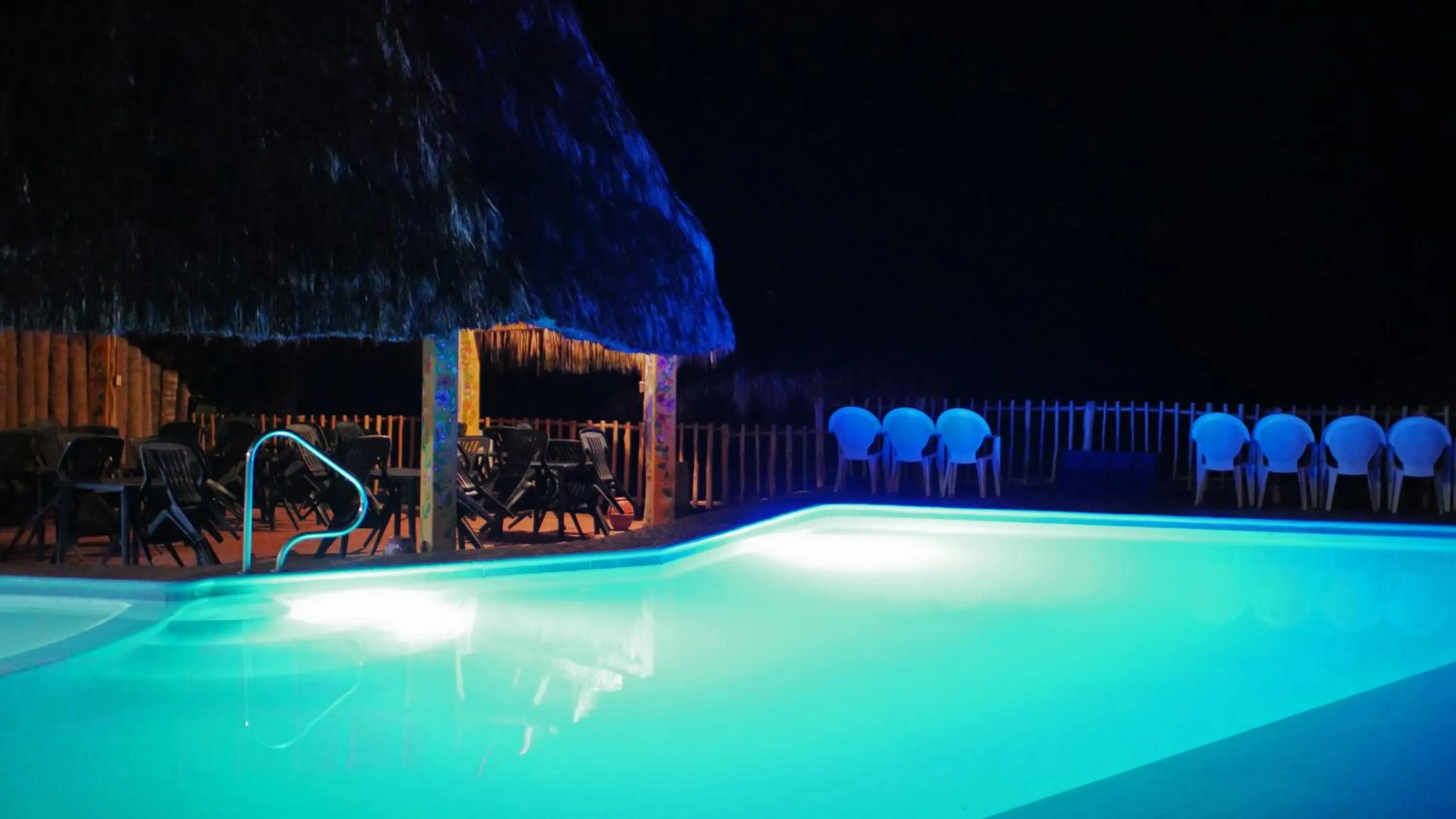 Night in Cabañas del Capitan