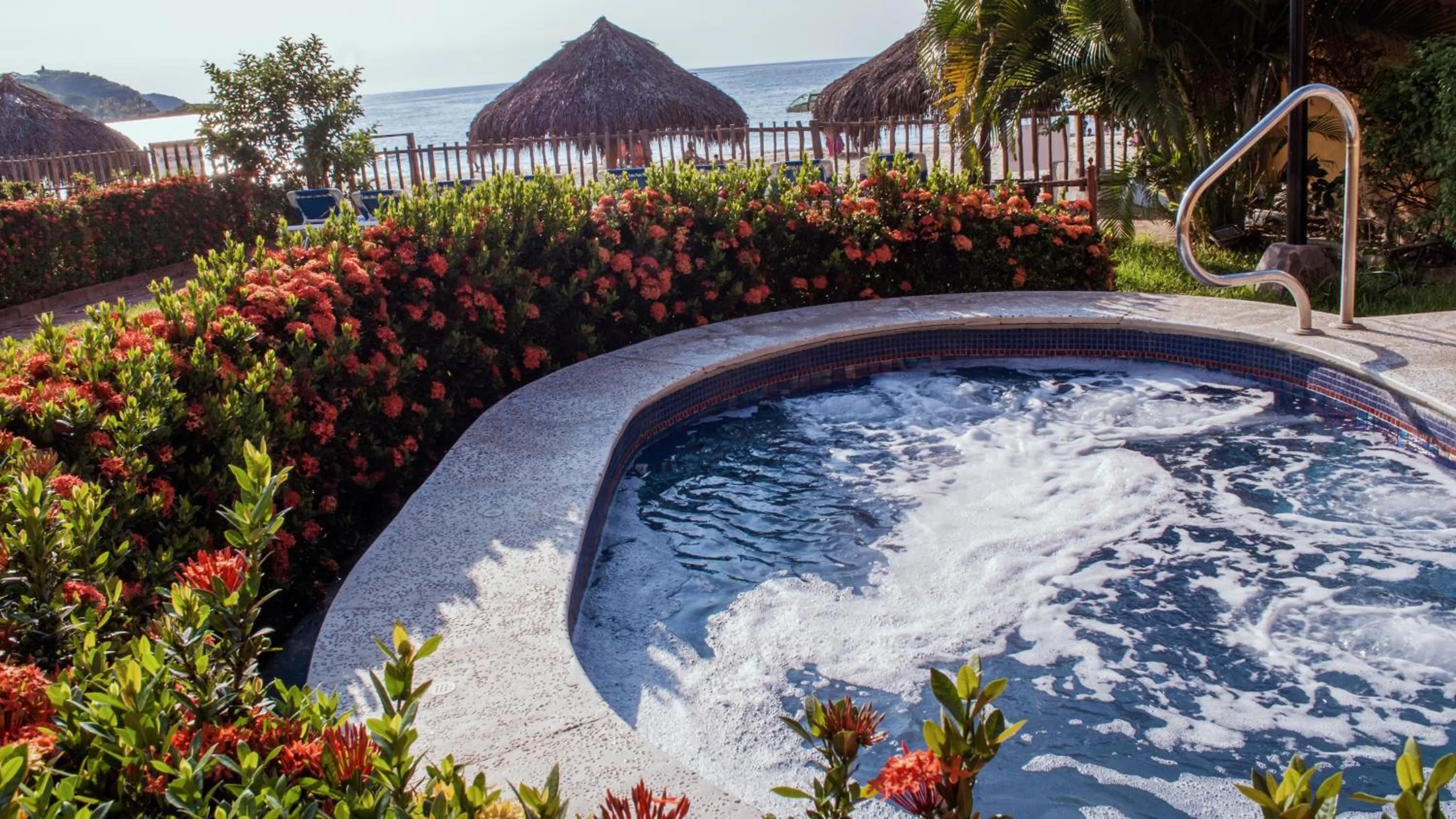 Day in Cabañas del Capitan