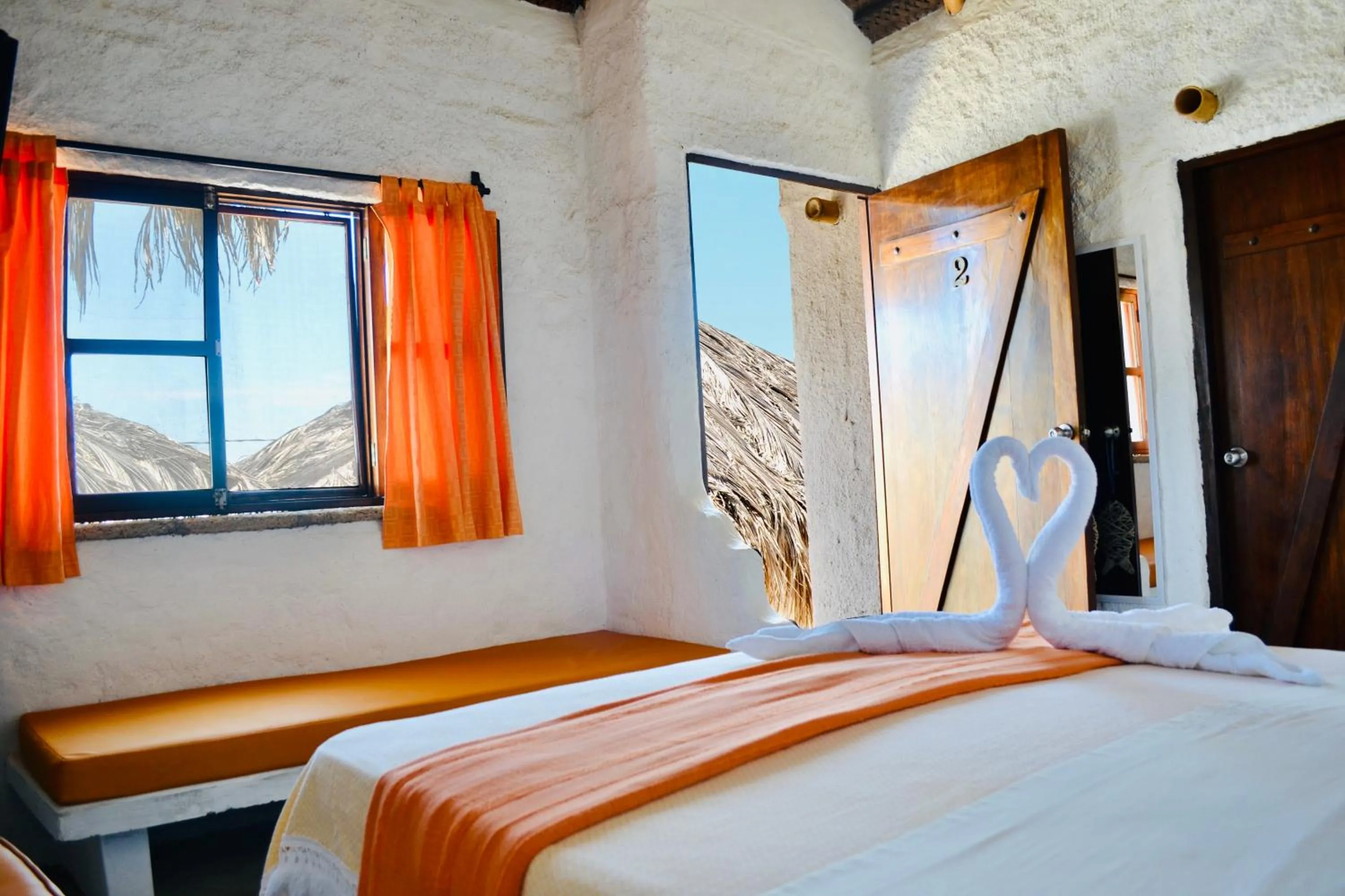 Bed in Hotel Smiling Crab