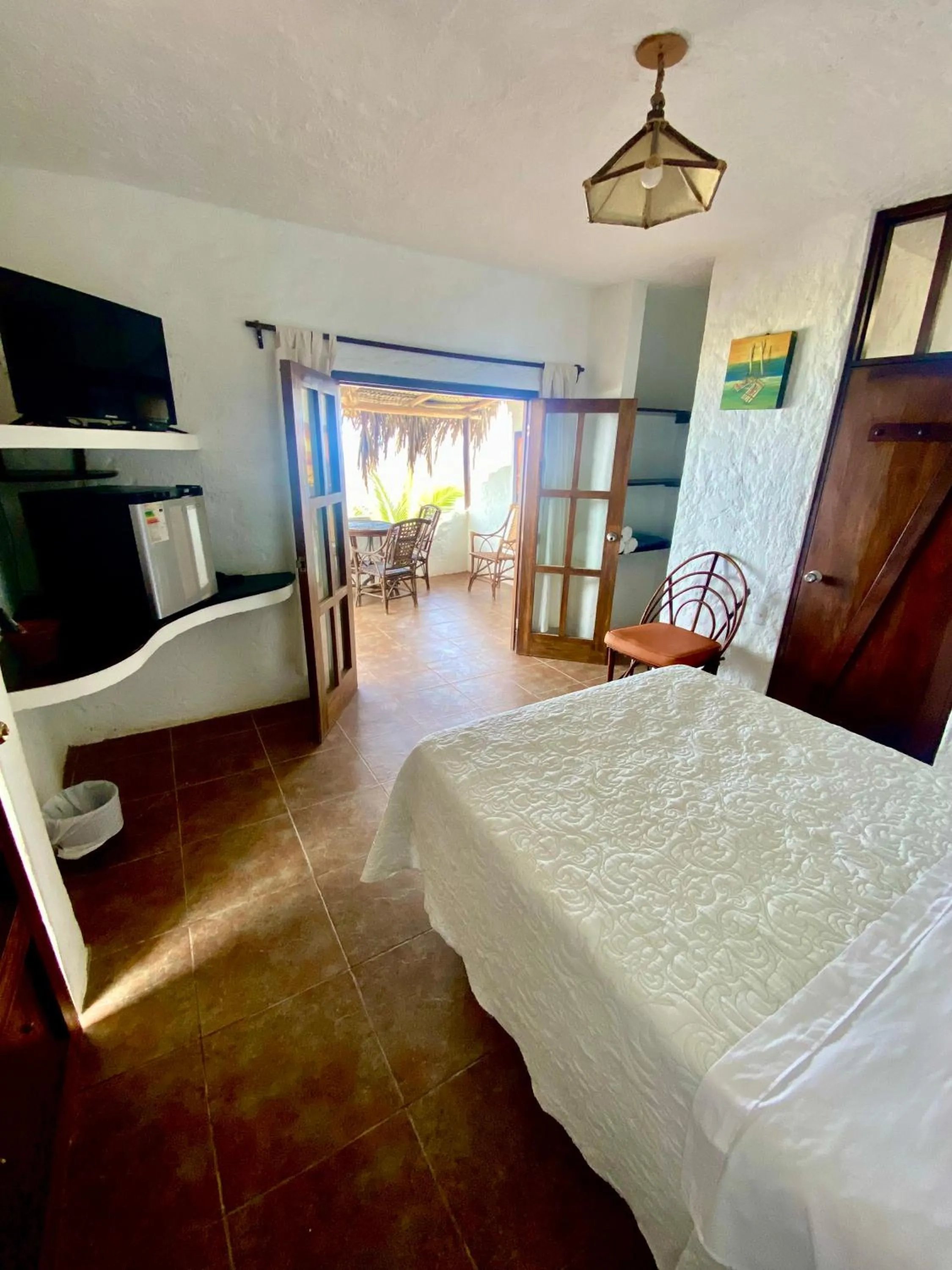 Bed in Hotel Smiling Crab