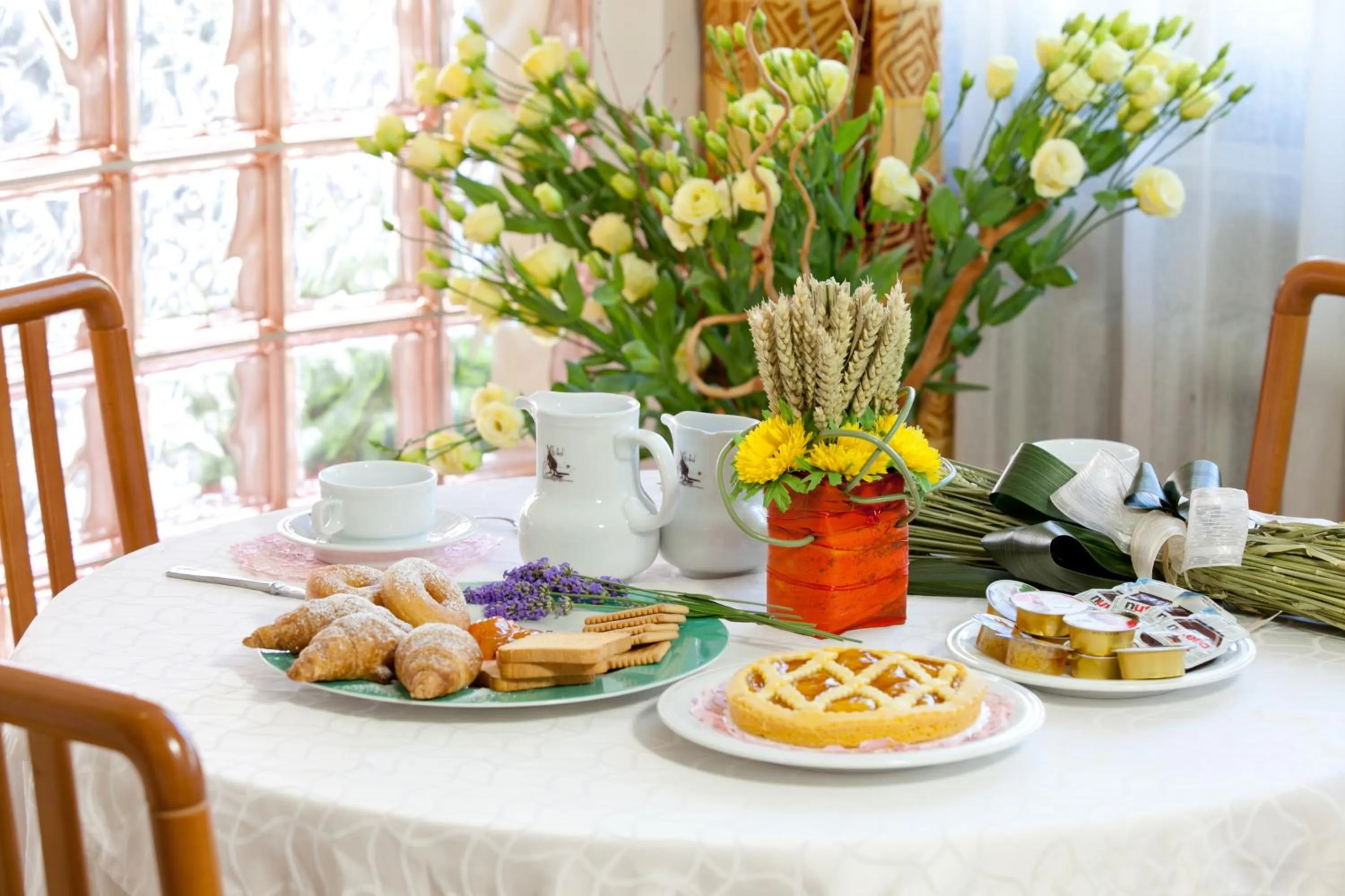 Restaurant/places to eat in Hotel Canguro