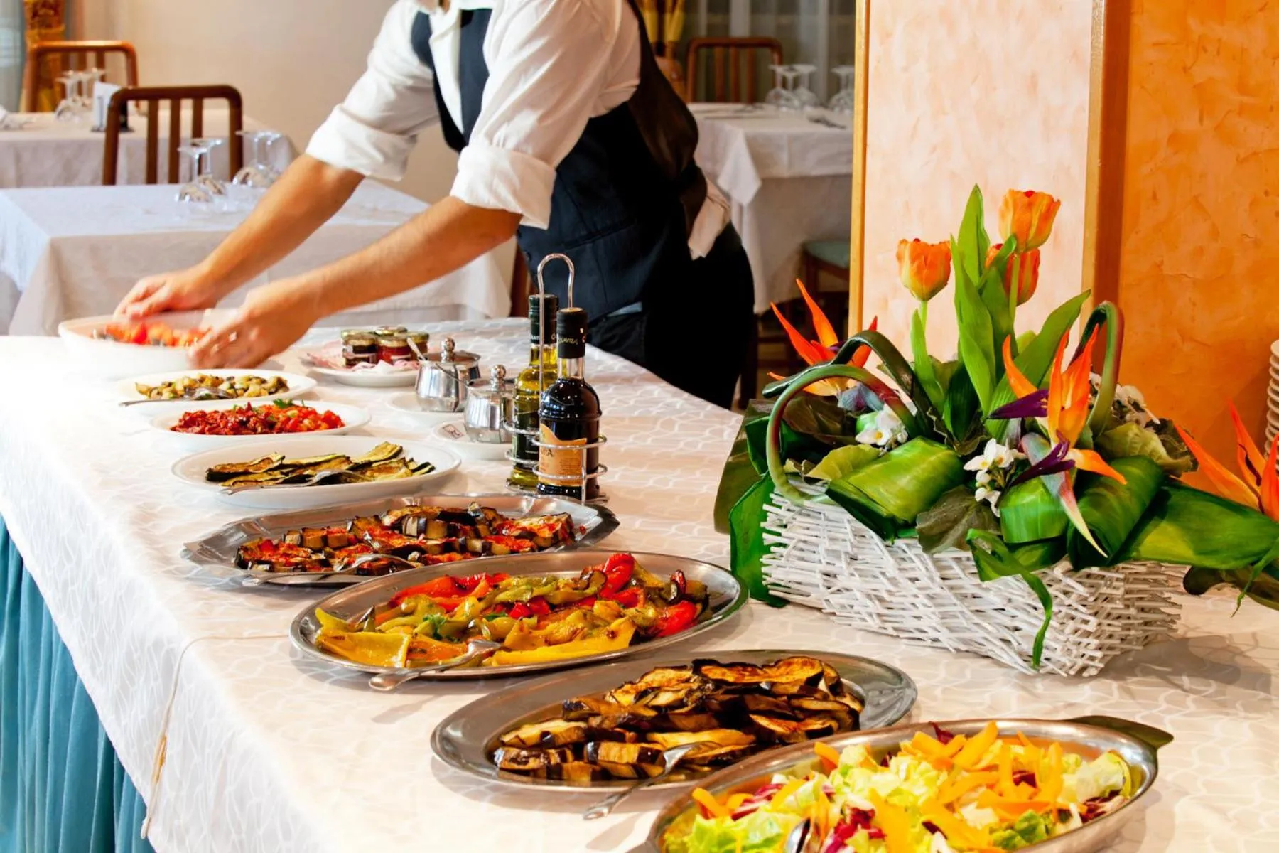 Food in Hotel Canguro