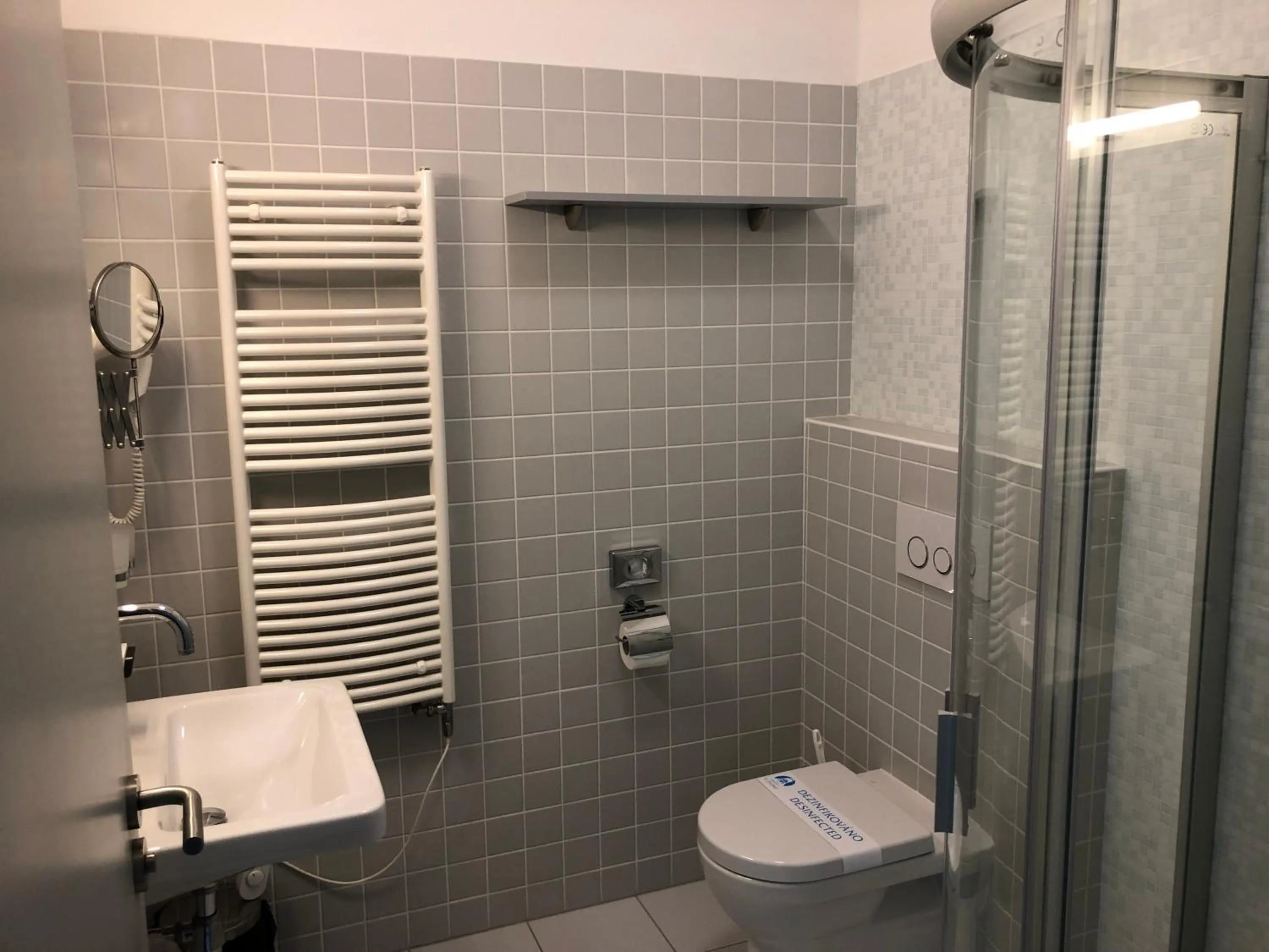 Shower in Penzion U Zvonu