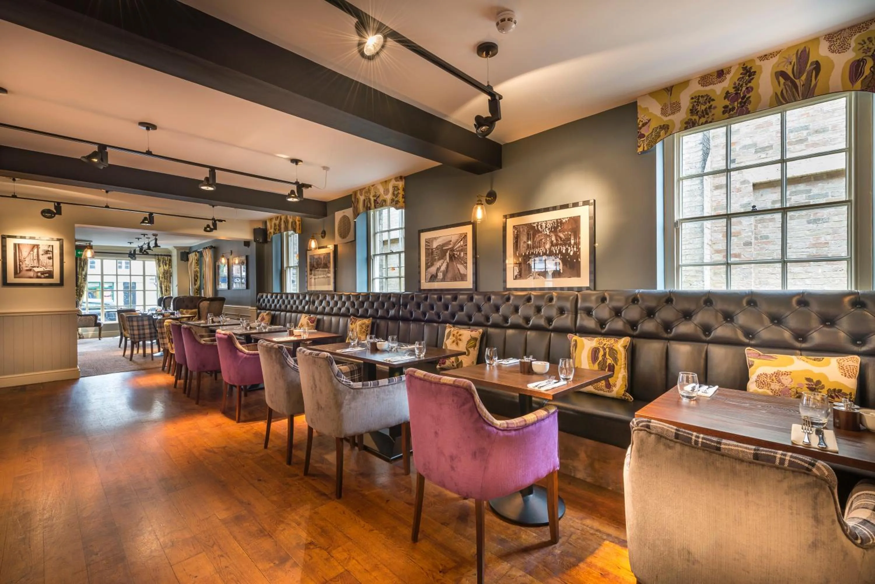 Restaurant/places to eat in The Golden Lion Hotel, St Ives, Cambridgeshire - The Coaching Inn Group