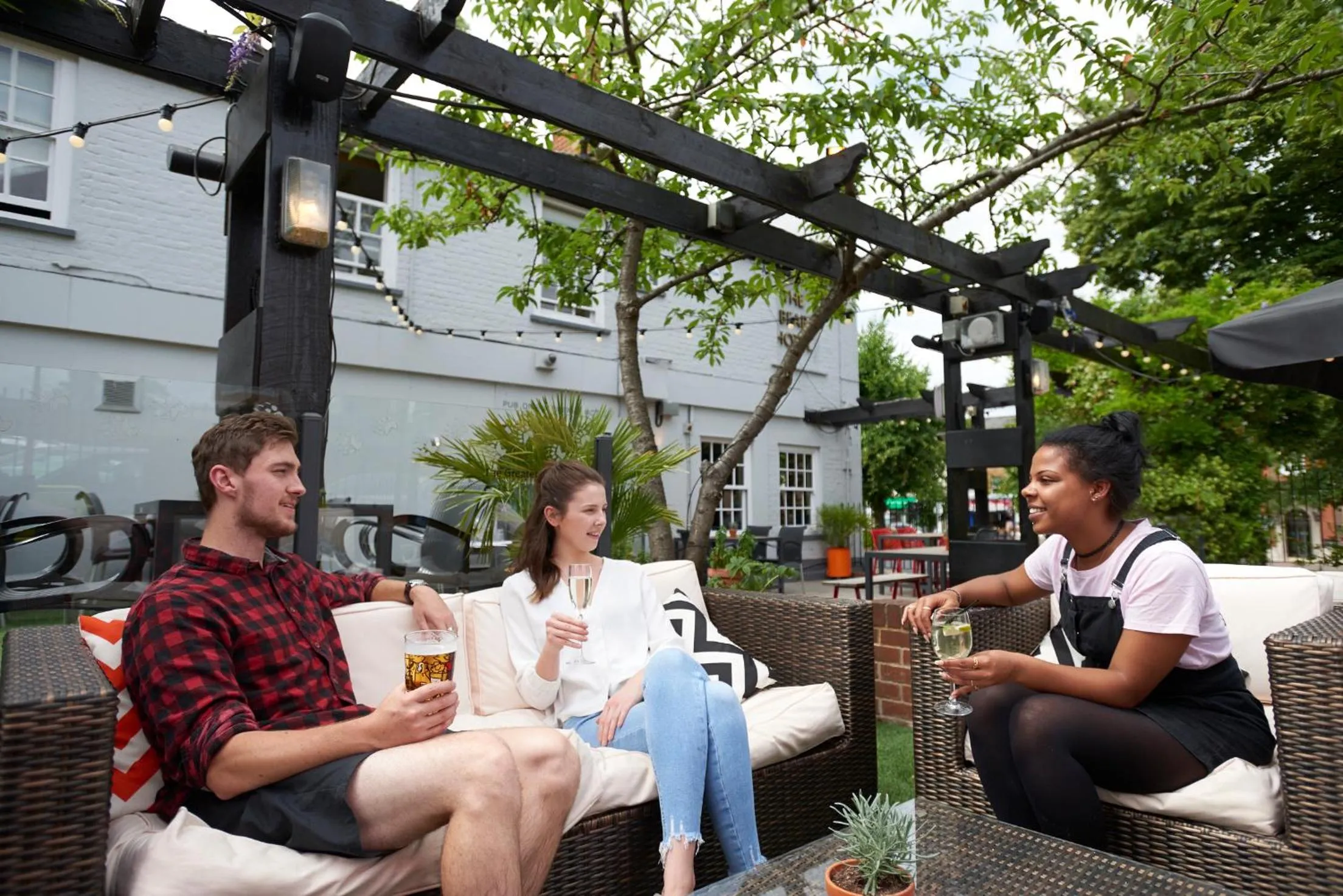 Patio in The Bear Esher