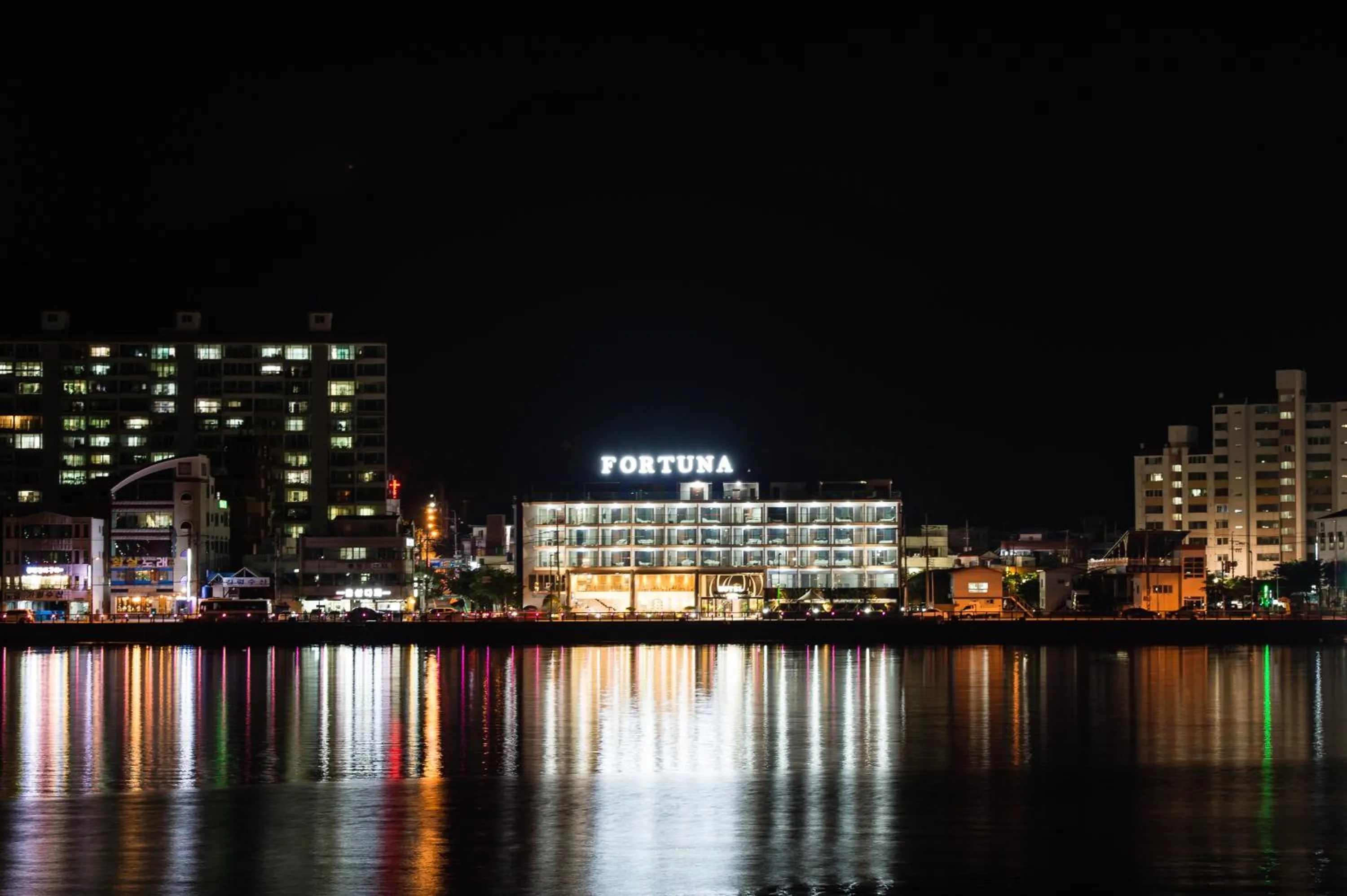 Property building in Fortuna Hotel