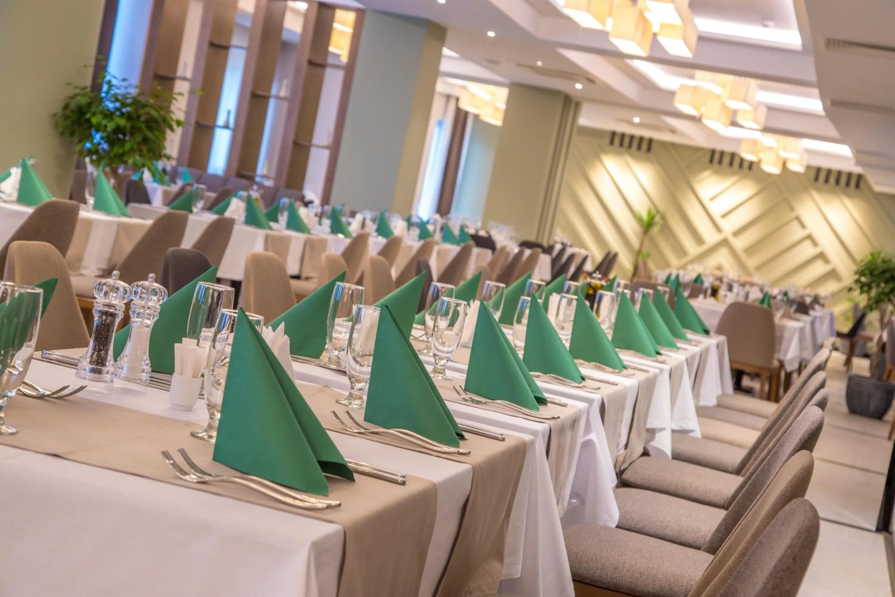 Restaurant/places to eat in Unique - Resort and SPA