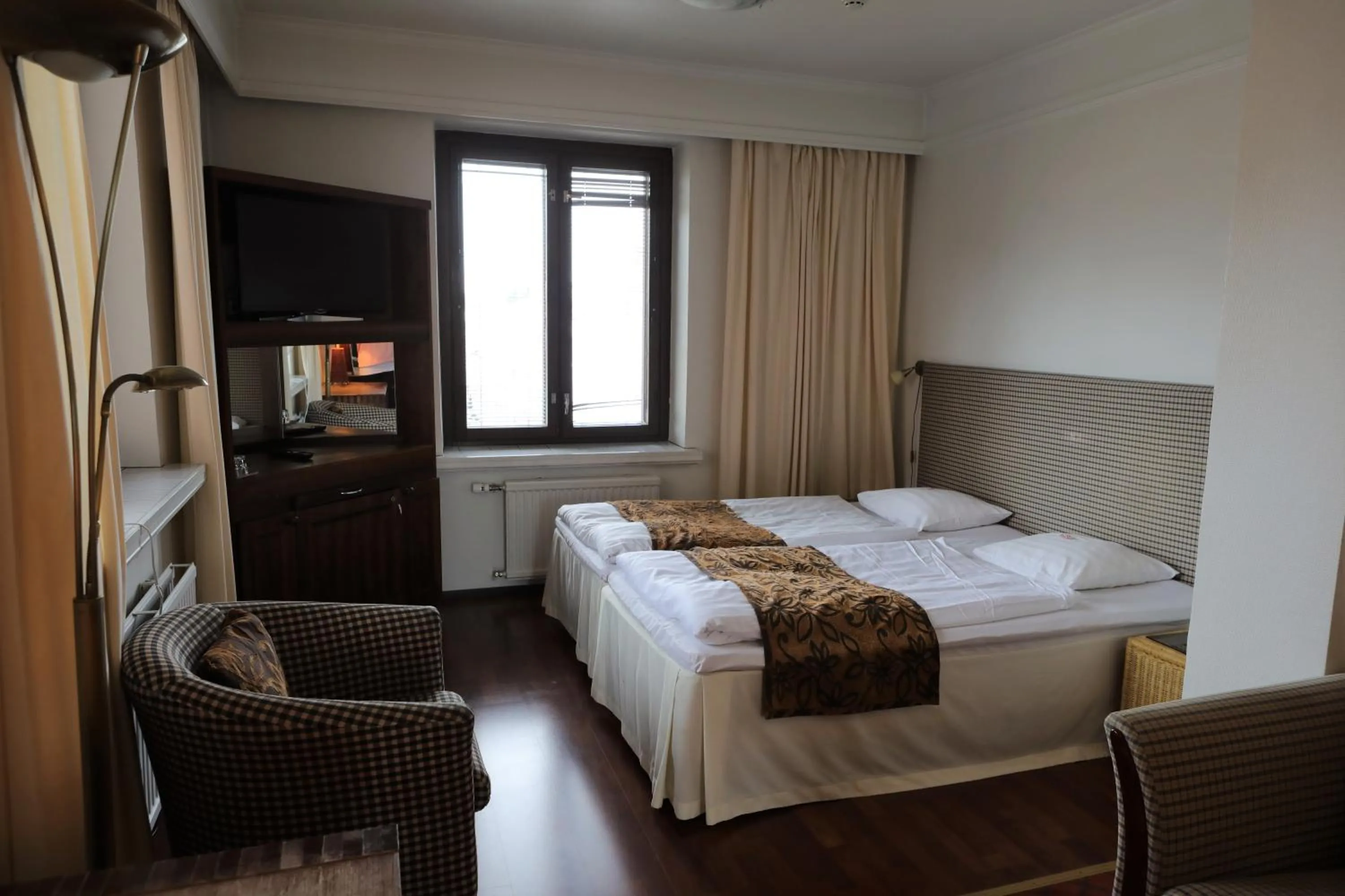 Photo of the whole room, Bed in Hotel Seurahuone