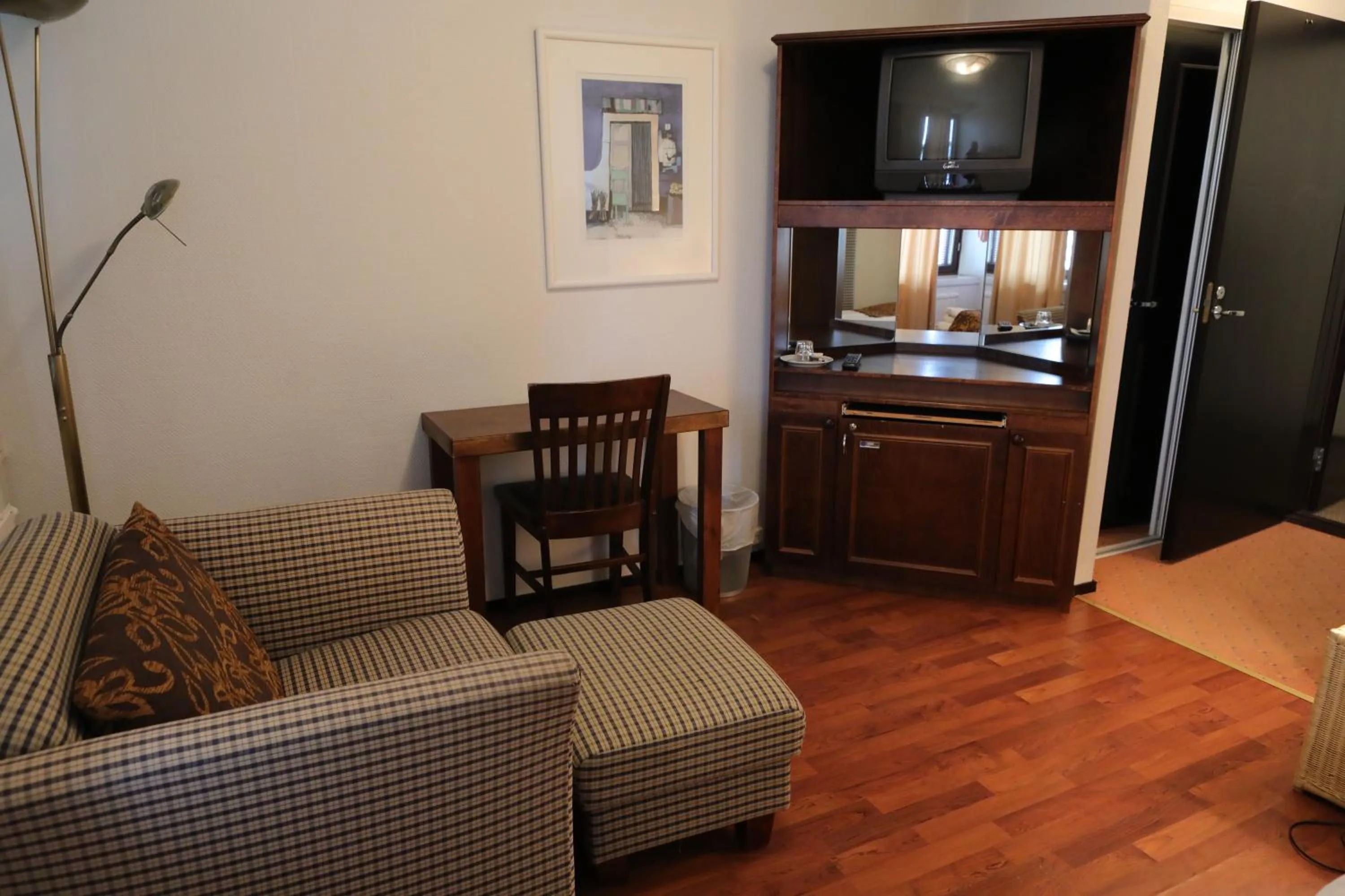 Photo of the whole room in Hotel Seurahuone