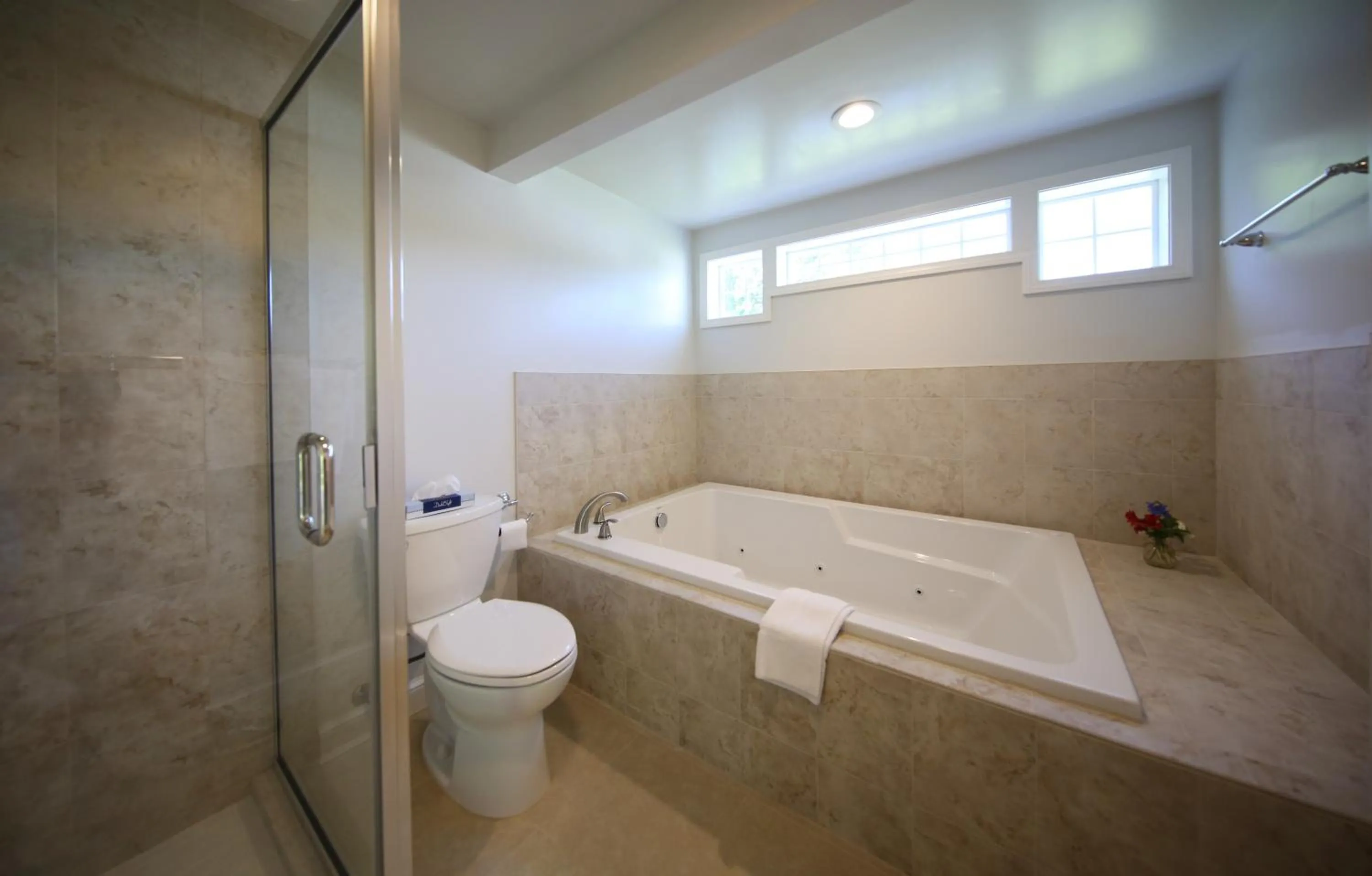 Day in Colonial Inn Harbor Springs