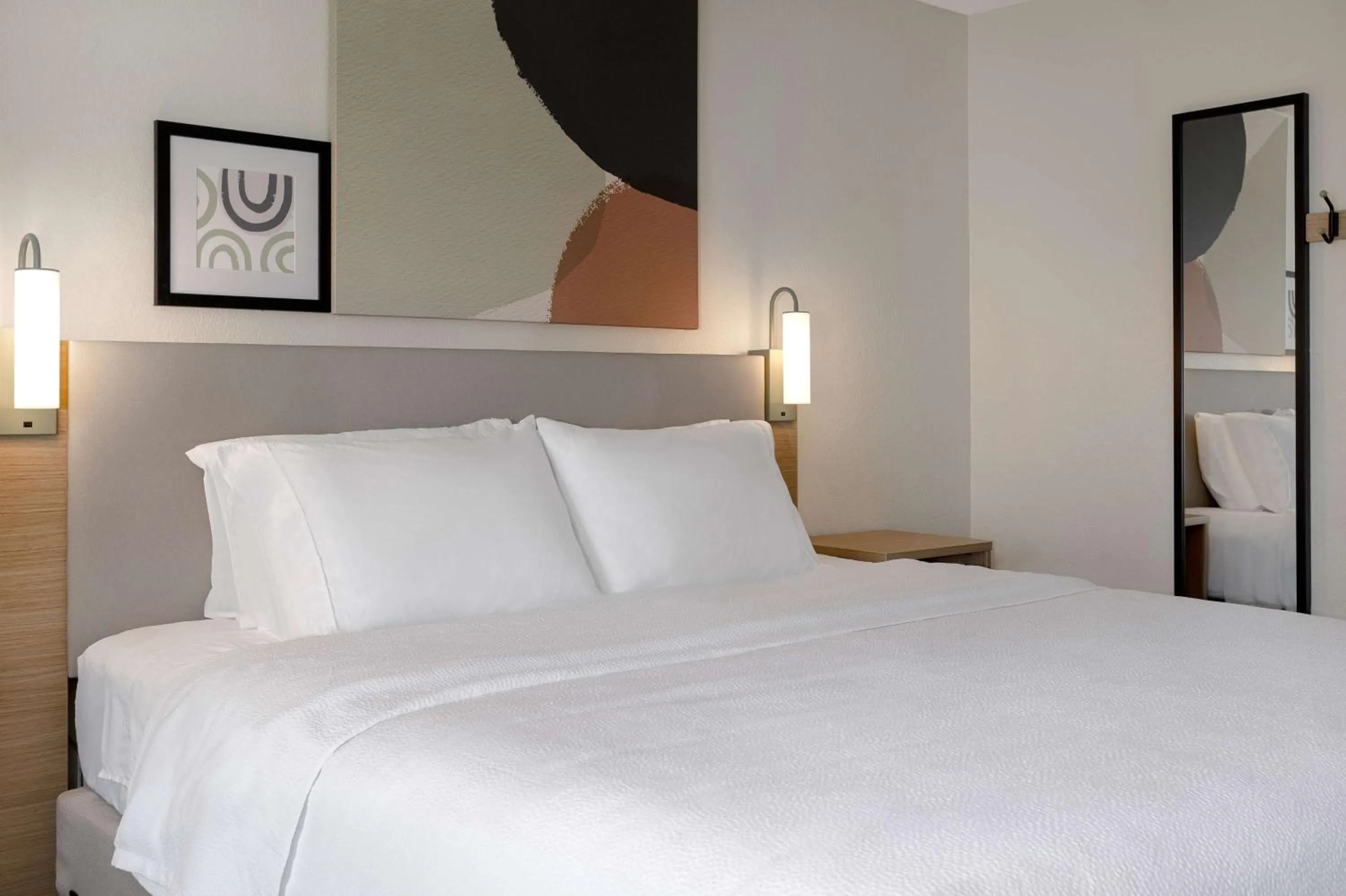 Bed in Spark By Hilton Evansville East, In