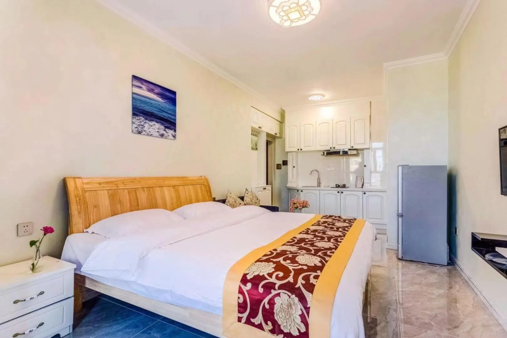 Deluxe Apartment in Utopia Apartment