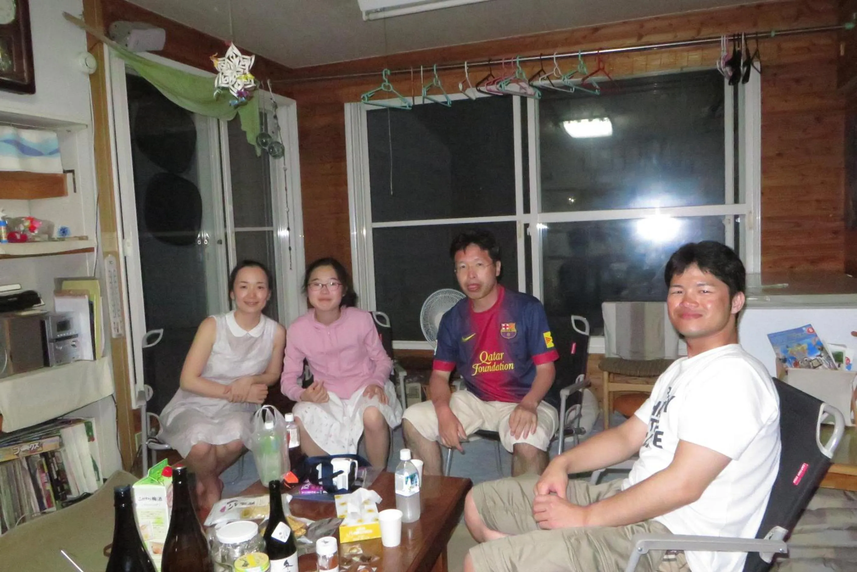 Guests in Traveler's Inn Asanebo