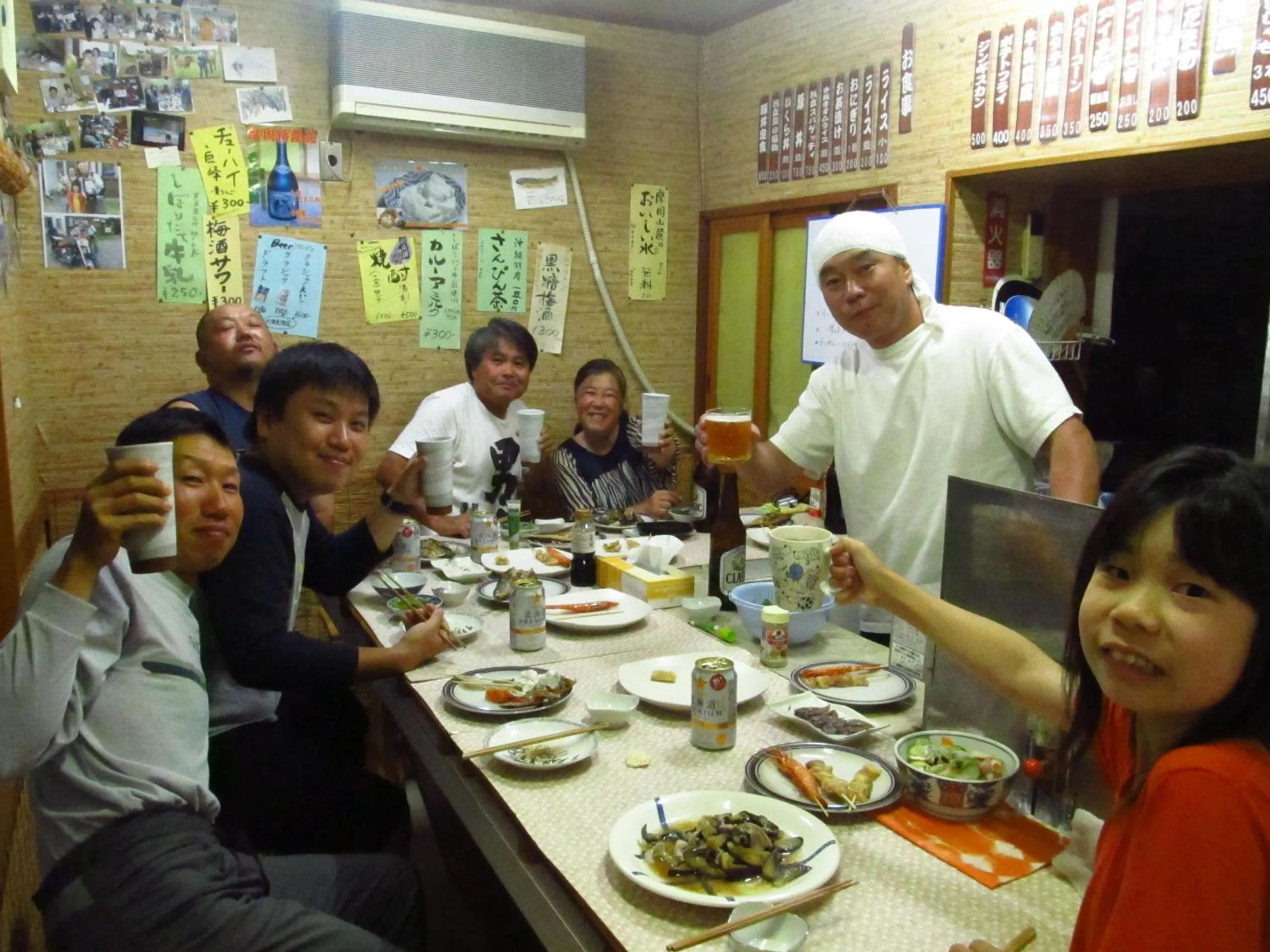 Restaurant/places to eat in Traveler's Inn Asanebo