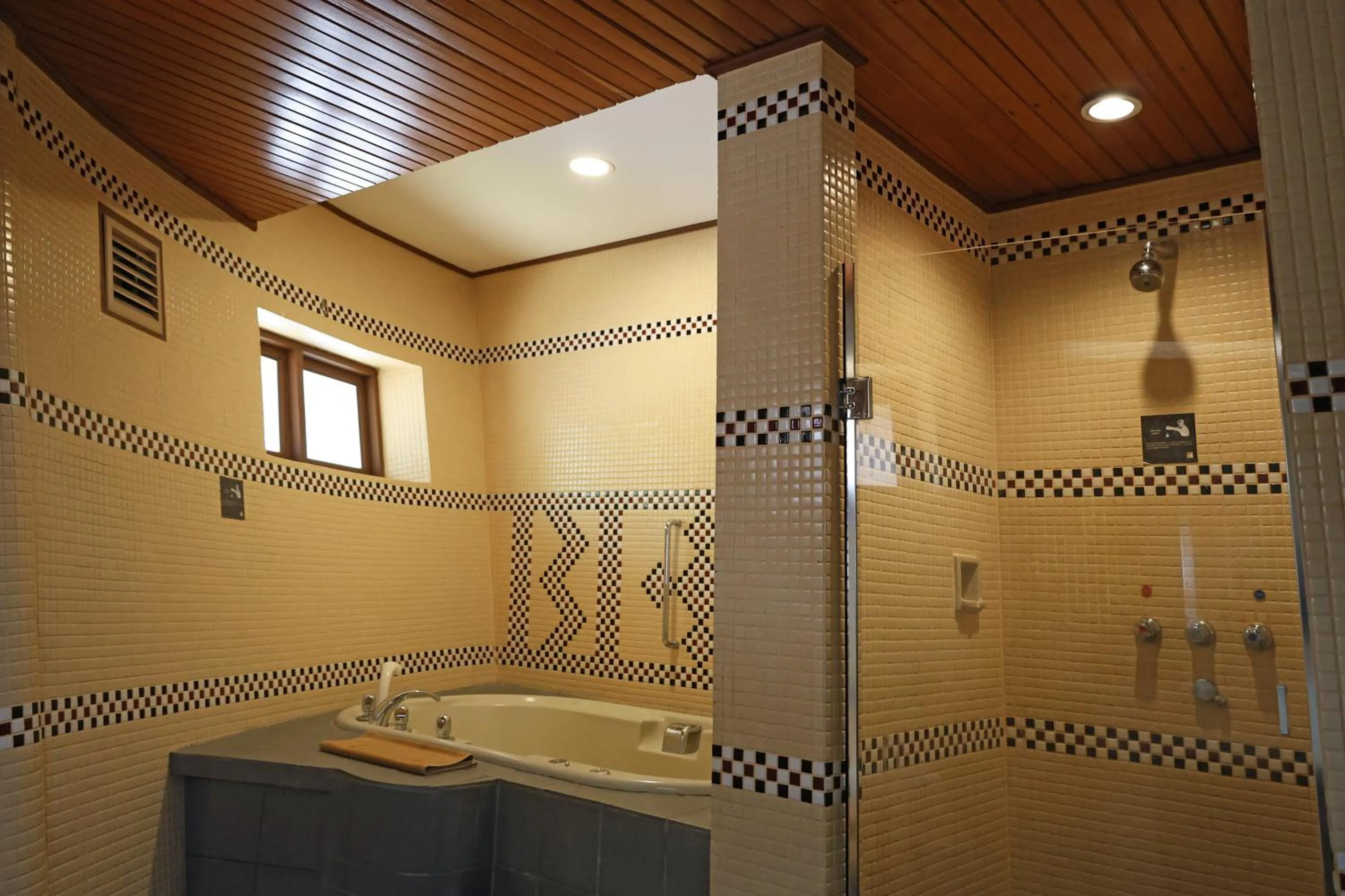 Bath in Damai Beach Resort