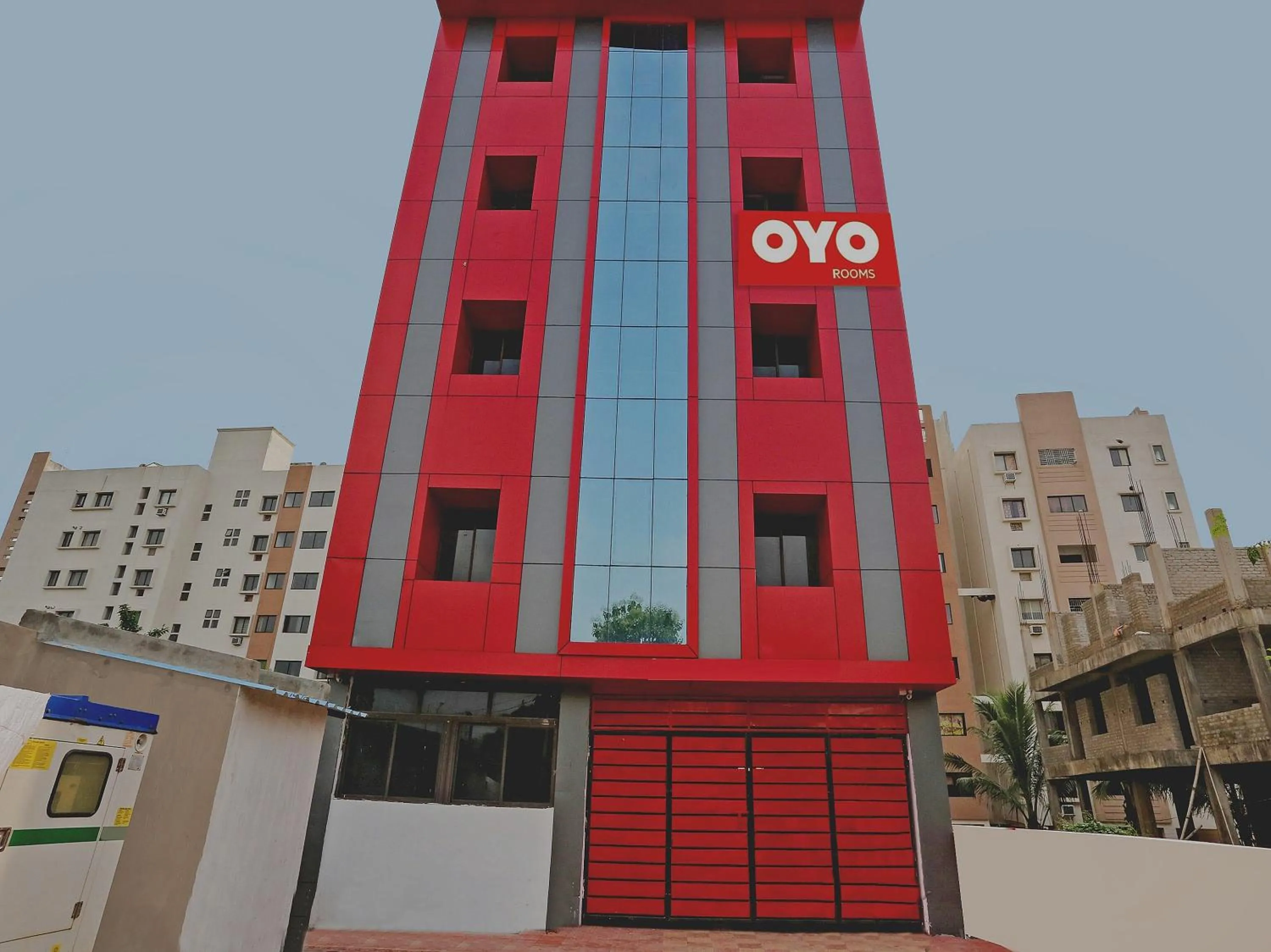Facade/entrance in Collection O Aryan hotel