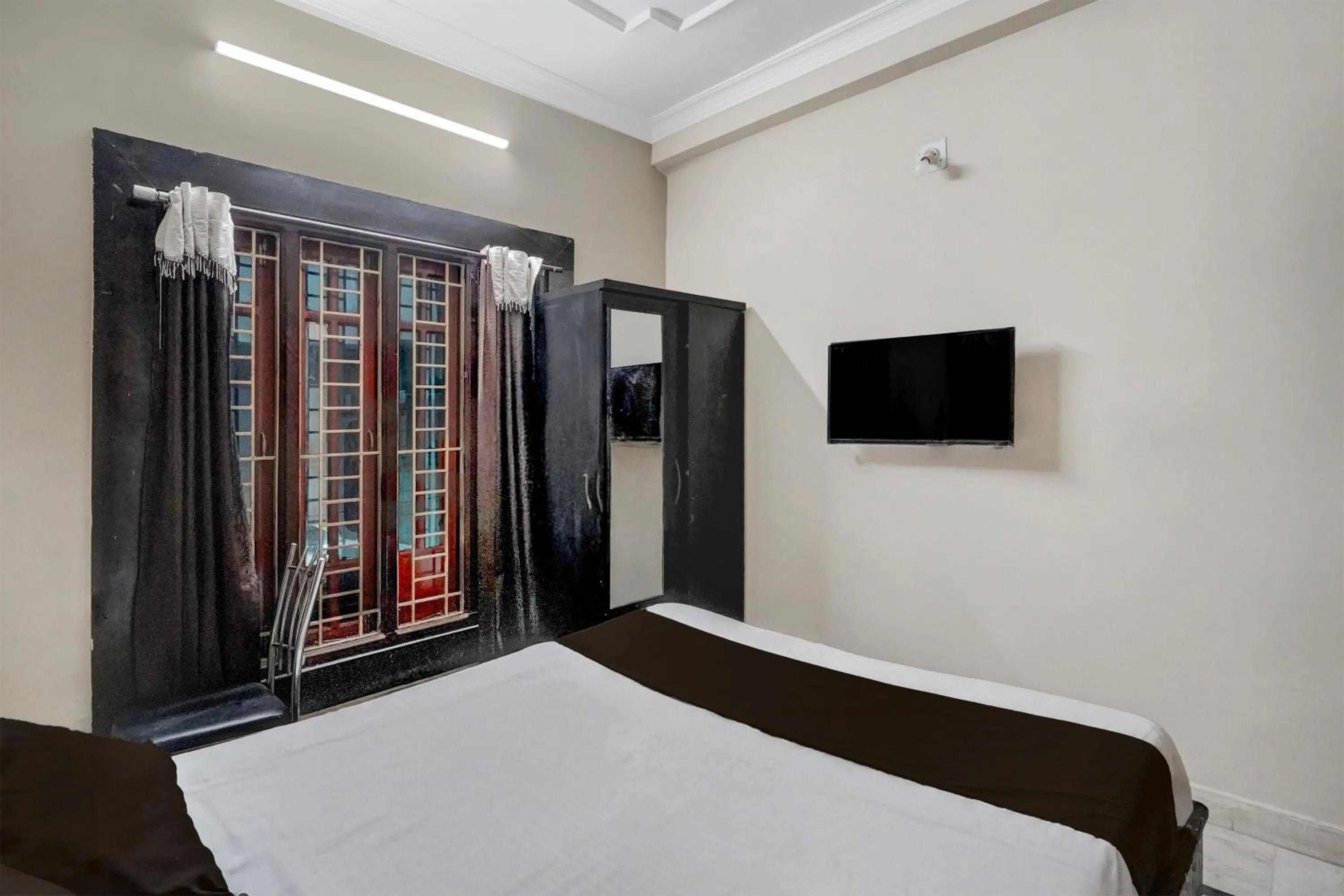 Bedroom, Bed in Collection O ITER Bhubaneswar Formerly Regal Stays