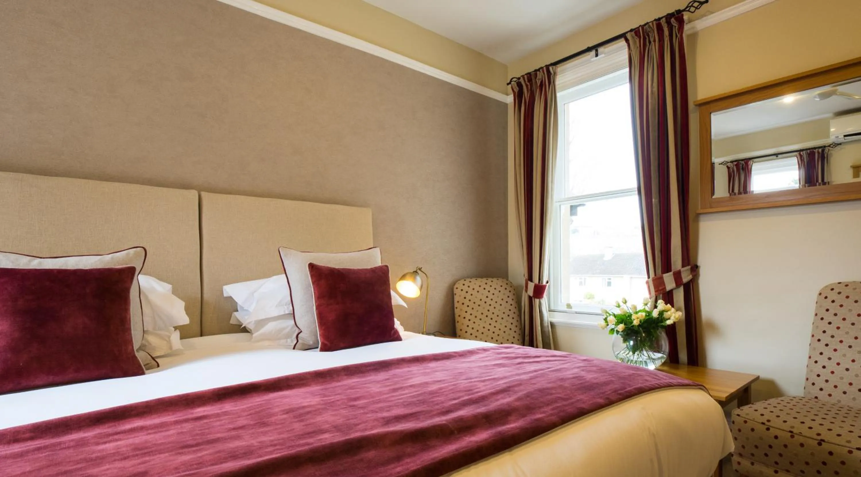 Bedroom, Bed in Chestnuts House Boutique B&B