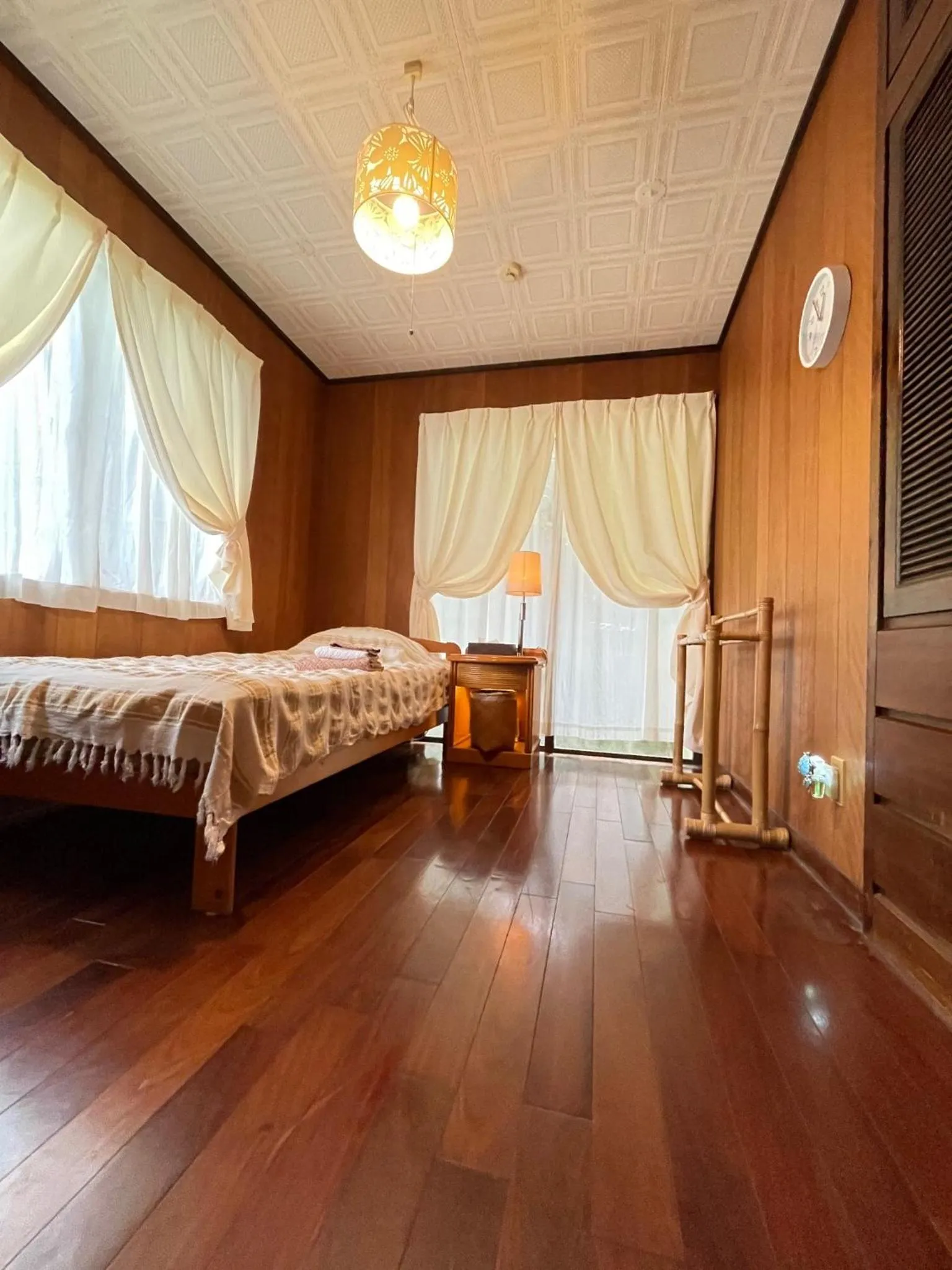 Bed in Milk-ya Women-Only Guest House