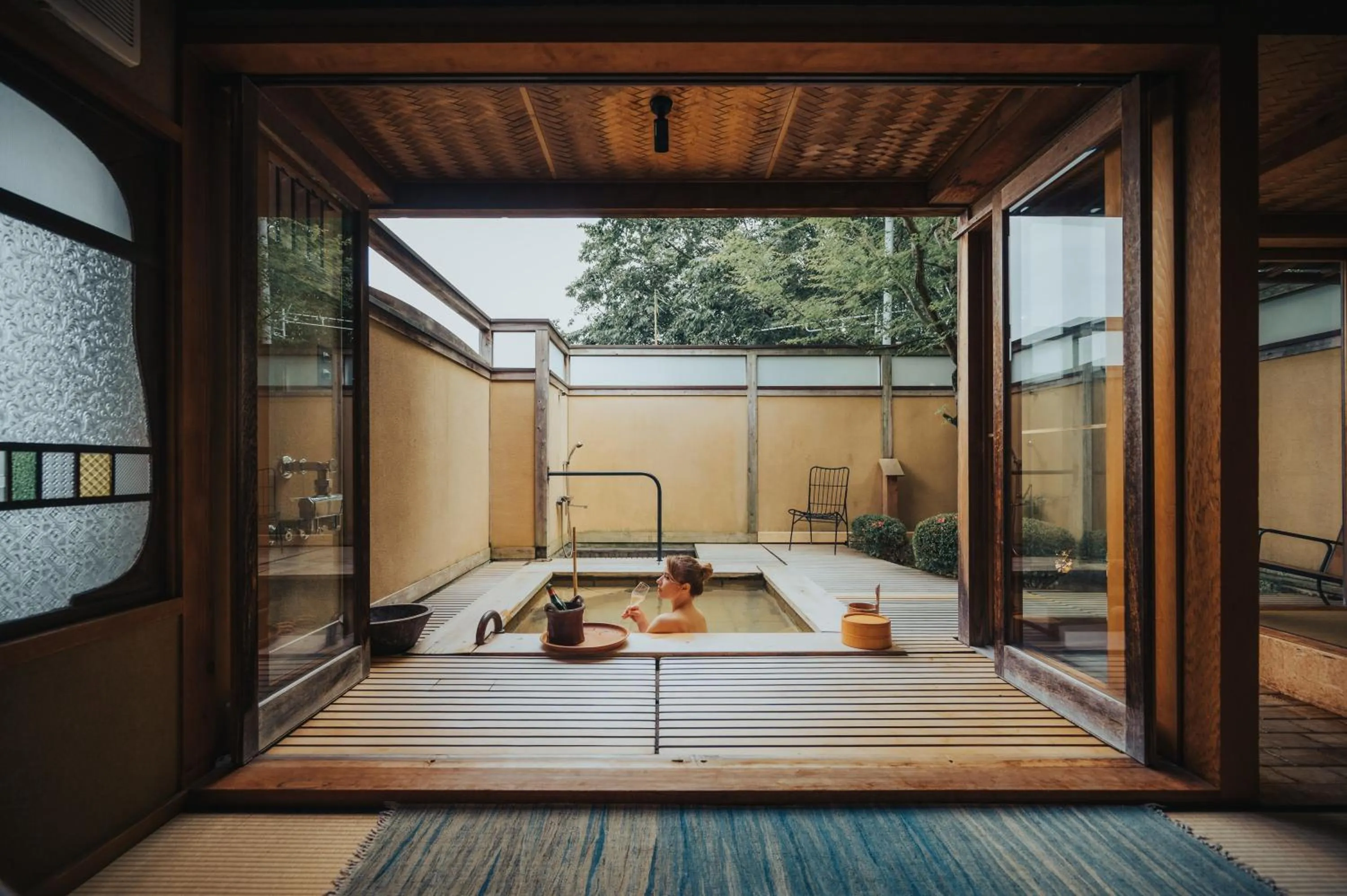 Hot Spring Bath in Sekitei