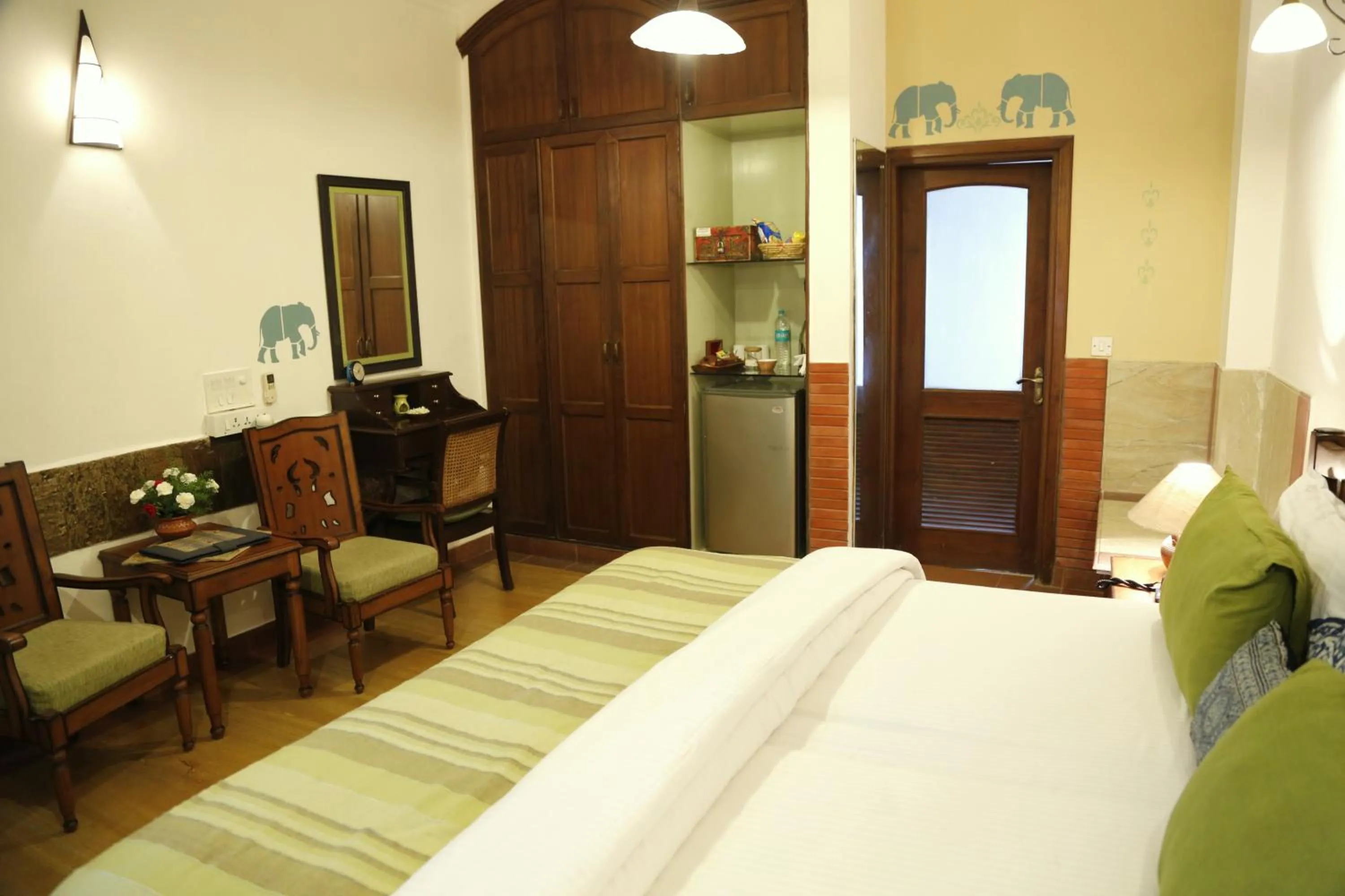 Bedroom, Bed in The Estate Villa