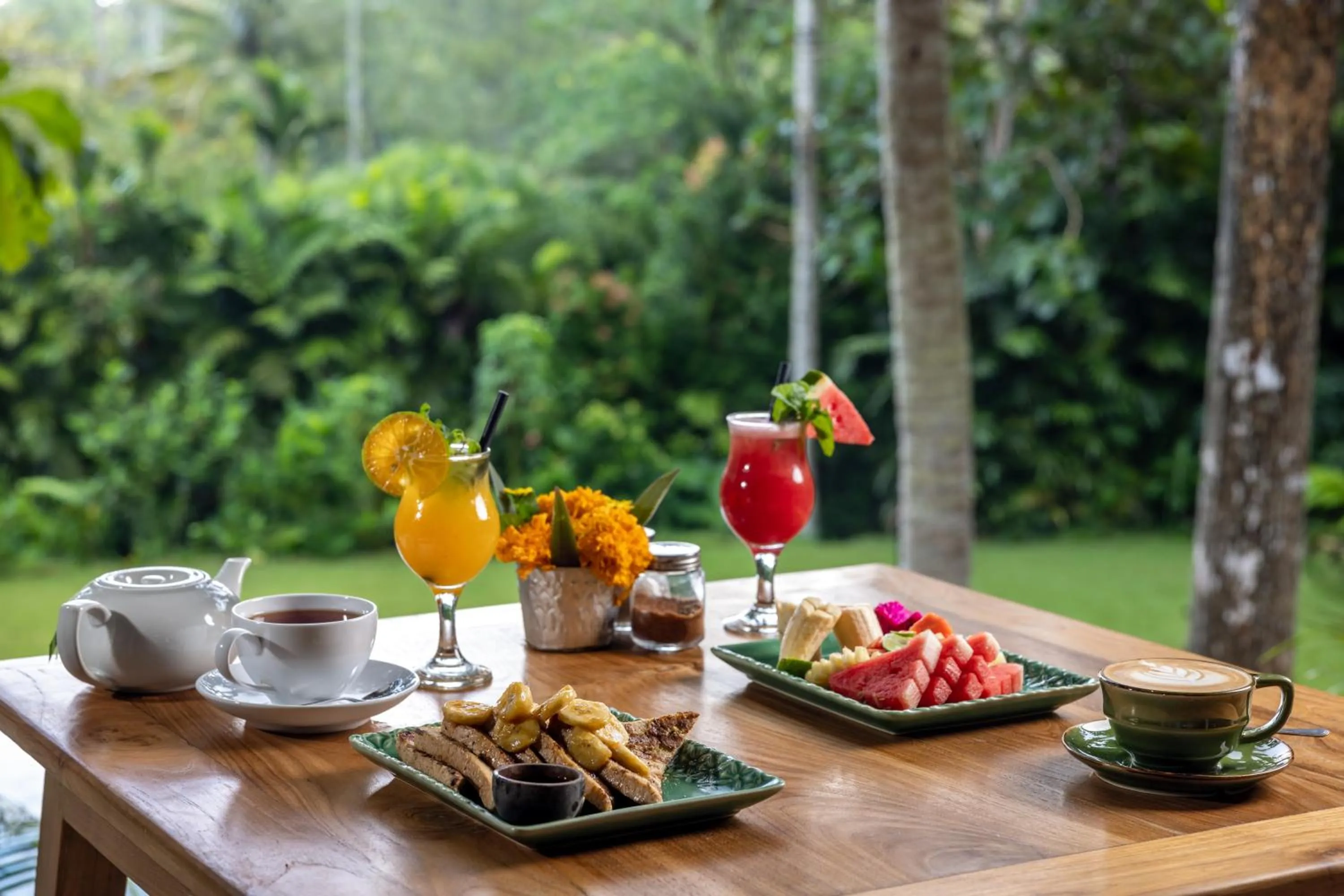 Food and drinks in The Mesare Eco Resort