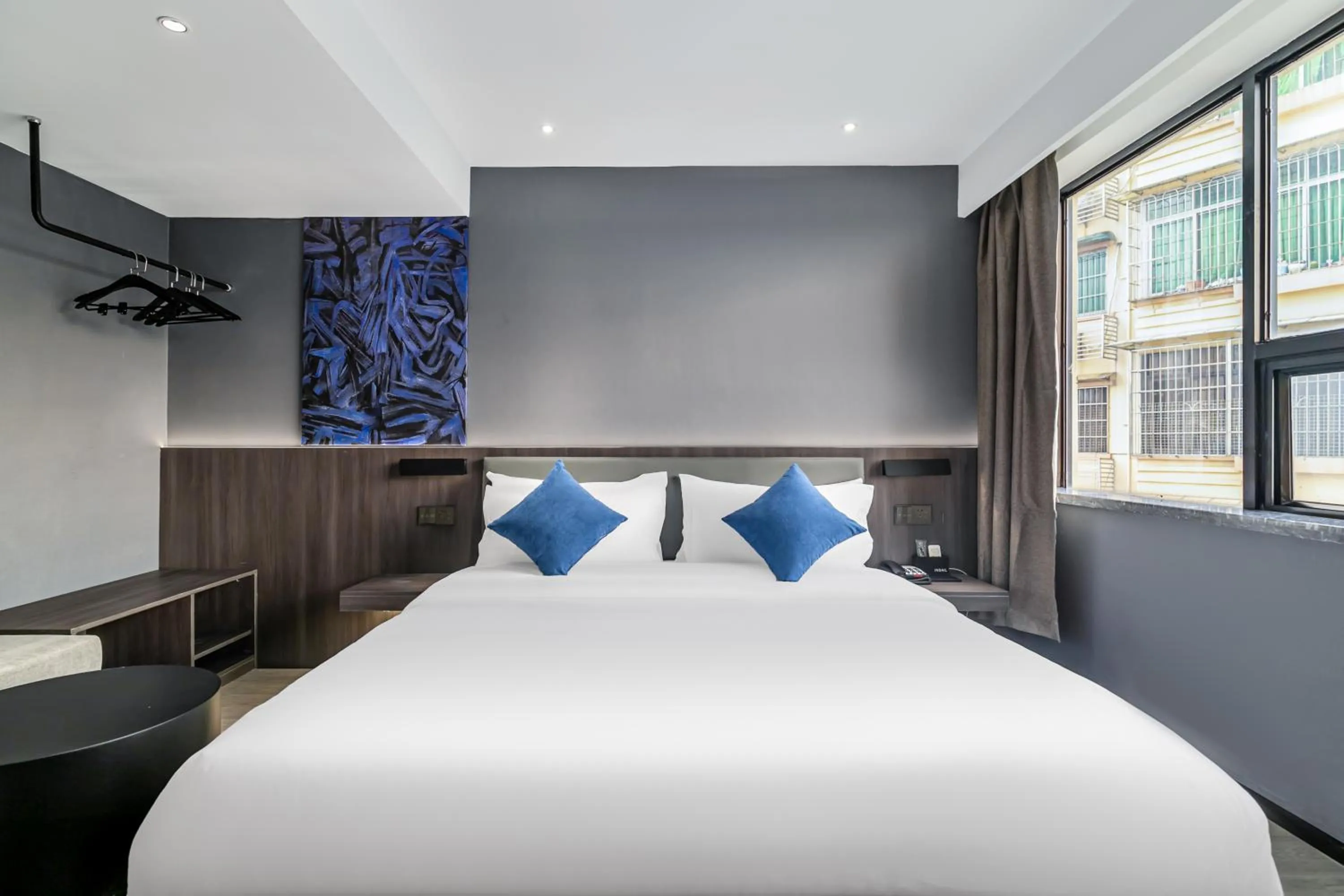 Bedroom, Bed in Insail Hotels (Guangyuanxincun Jingtai Pedestrian Street Guangzhou)