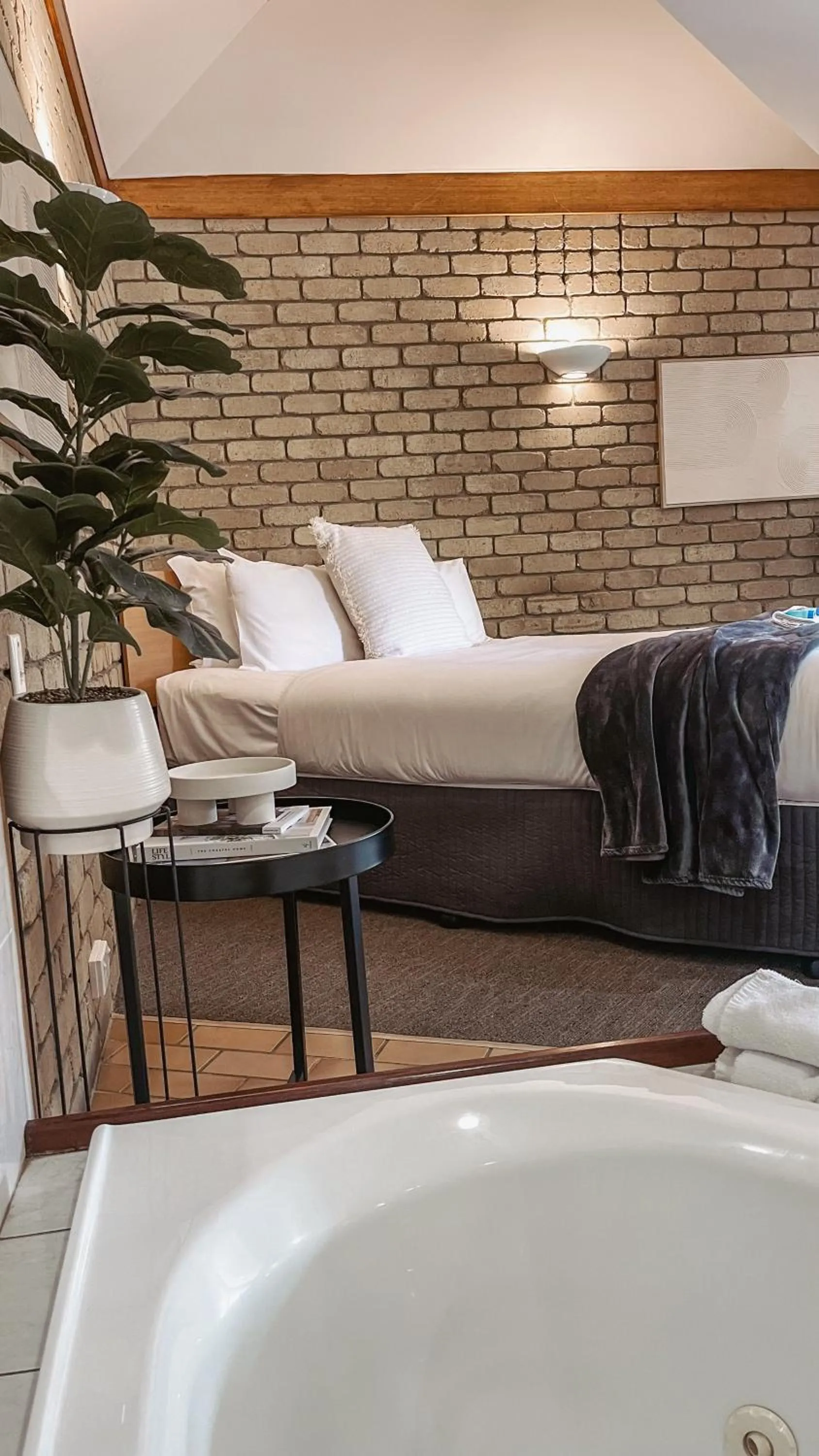 Bed in Mitchell On Main