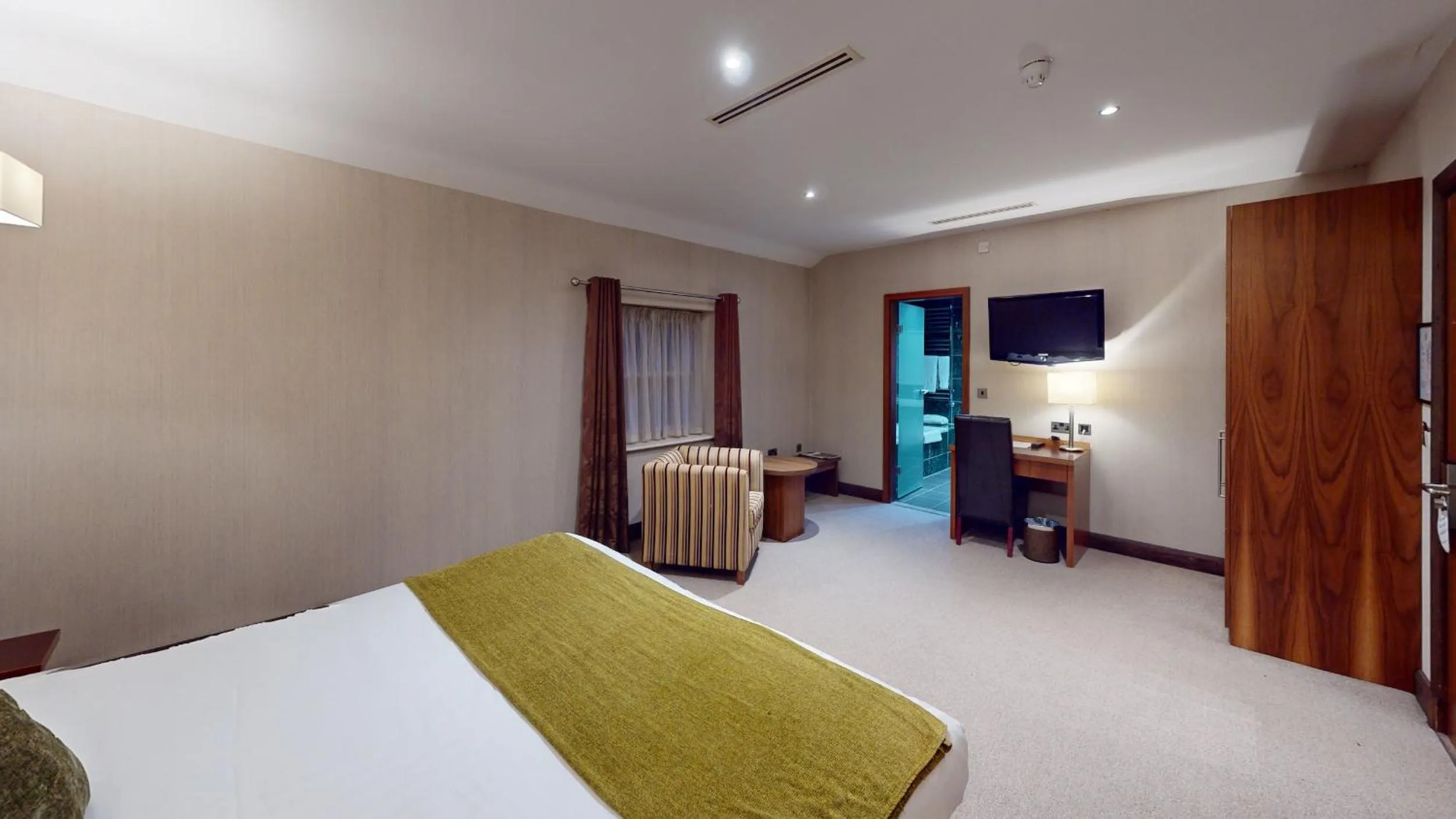 Bed in Owston Hall Hotel