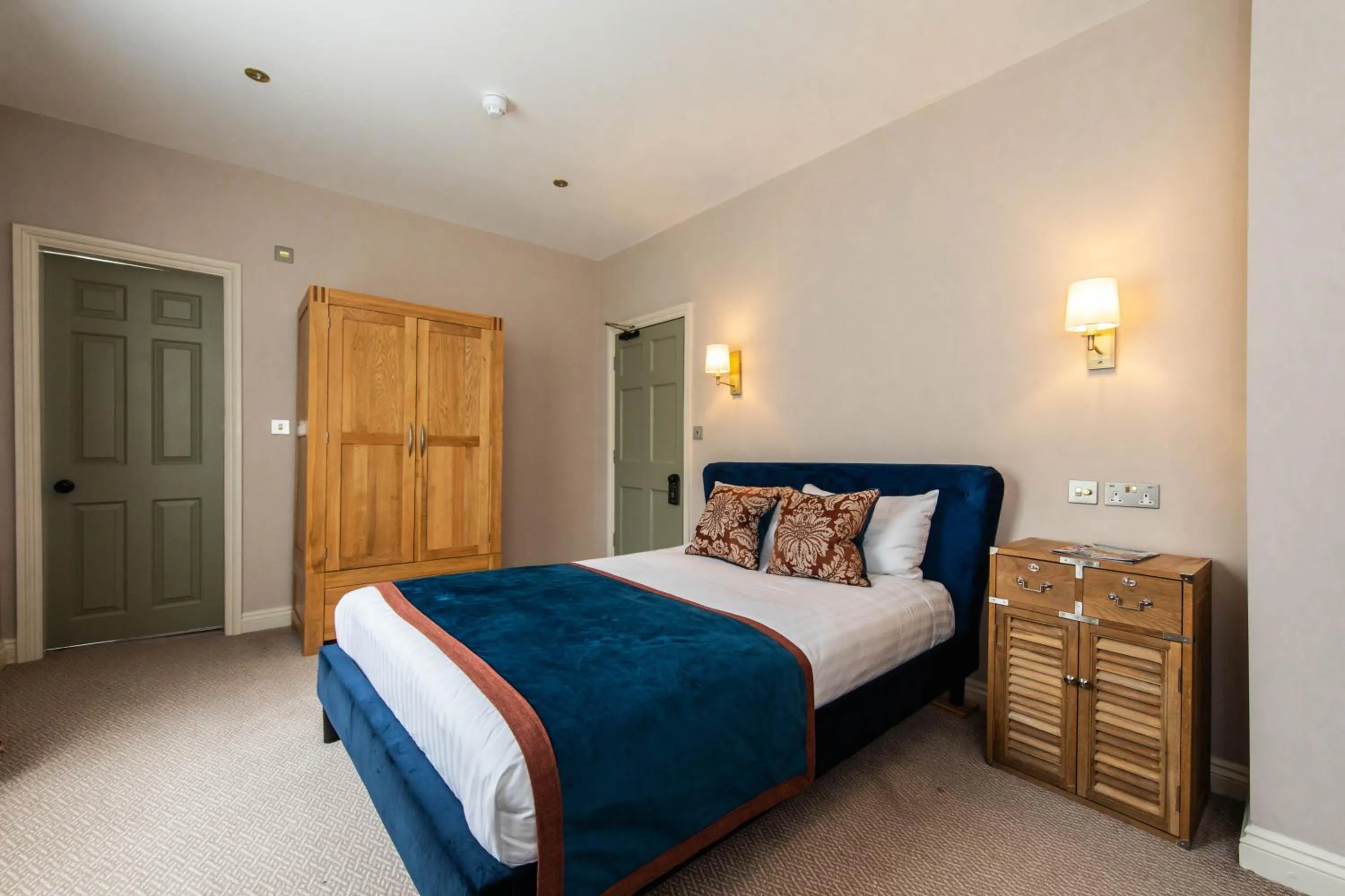 Bed in Owston Hall Hotel