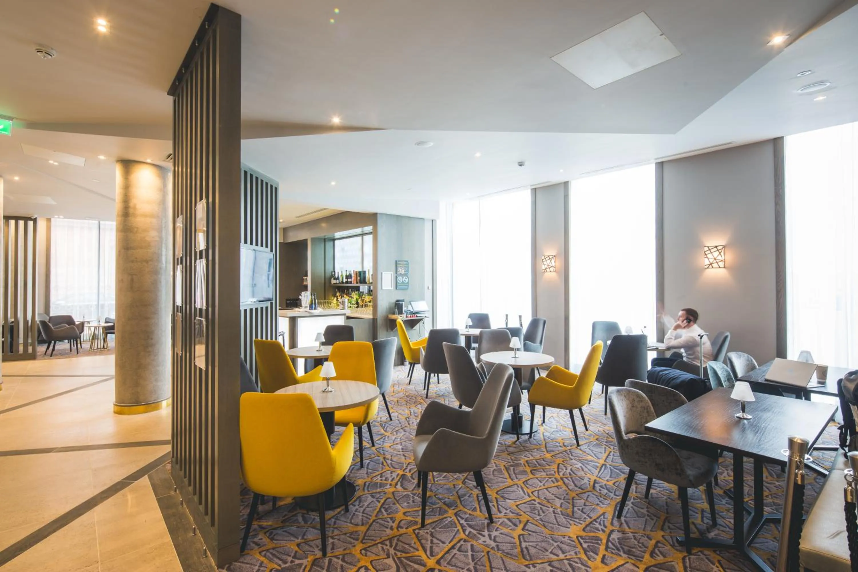 Lounge or bar in Maldron Hotel Newcastle