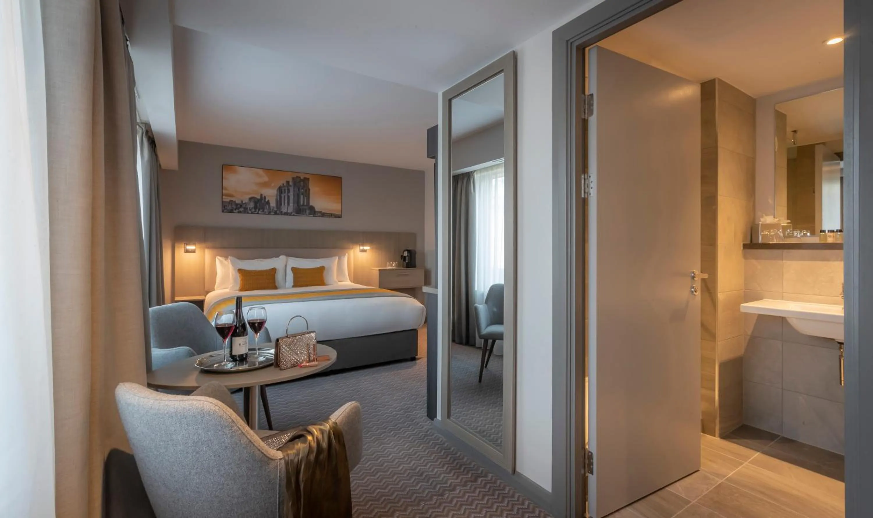 Photo of the whole room, Bed in Maldron Hotel Newcastle