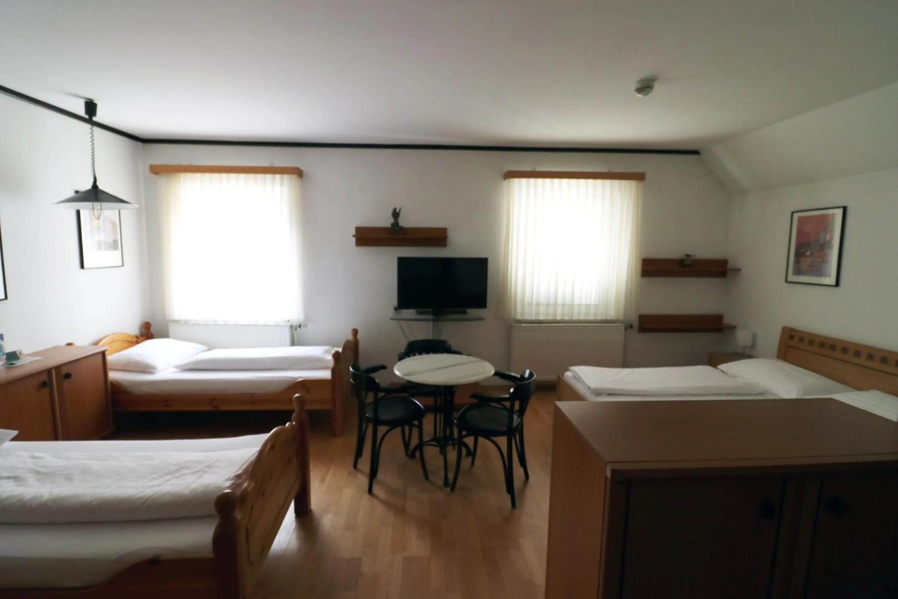 Photo of the whole room, Bed in Schlafgut