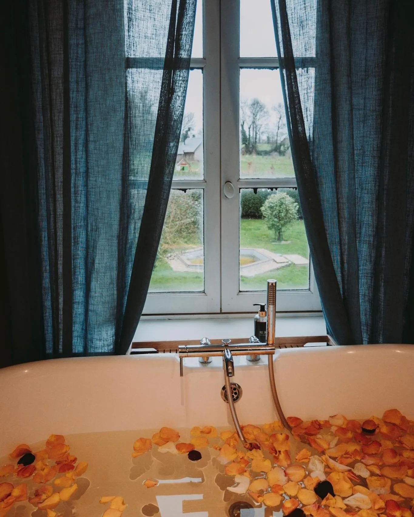 Bathroom in Domaine de la Fauvriere
