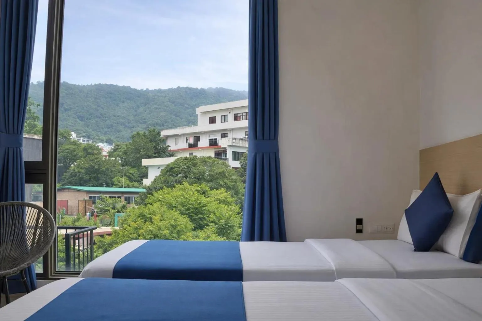 Bed in The Blue Jay Hostel