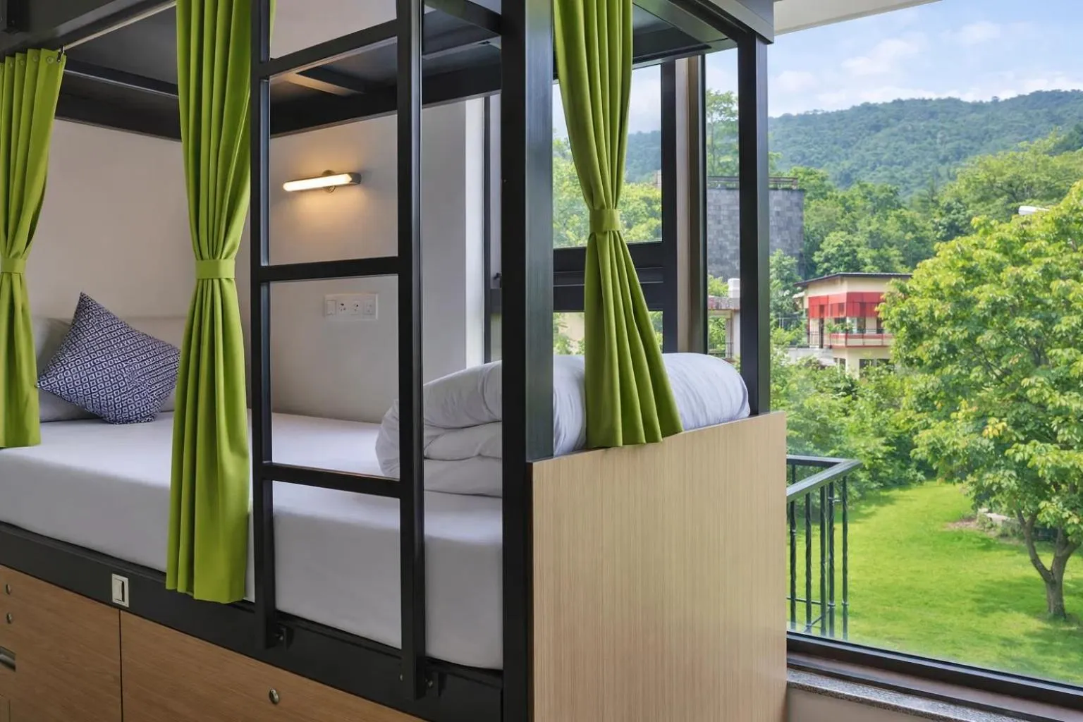 View (from property/room), Bed in The Blue Jay Hostel