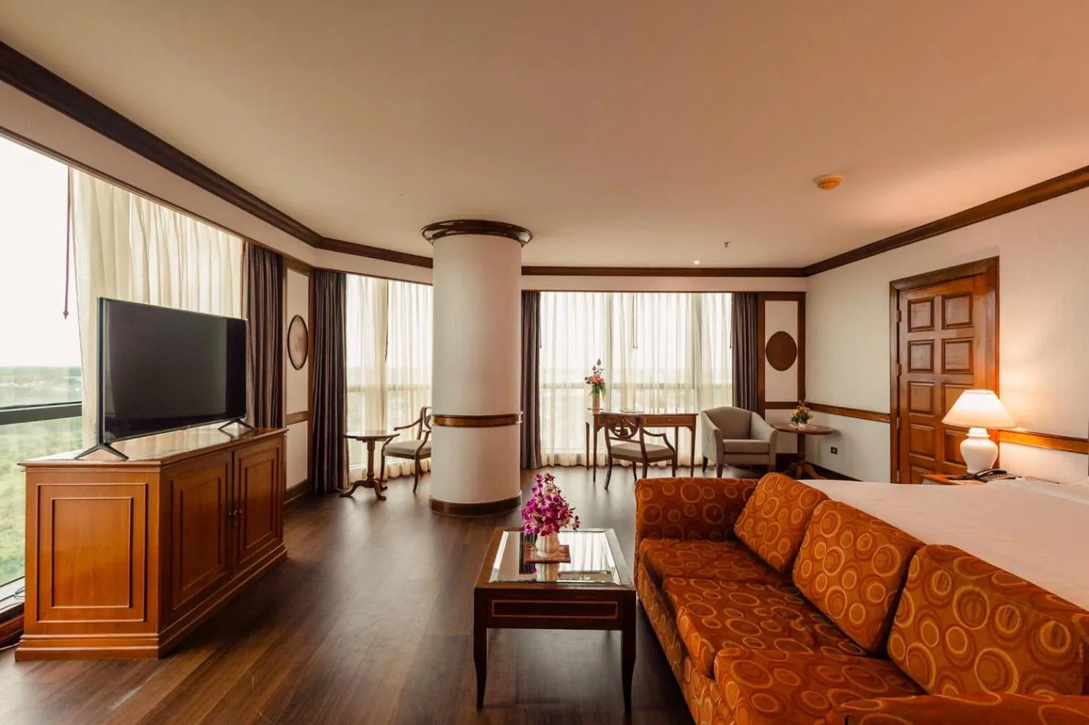 The Twin Lotus Hotel