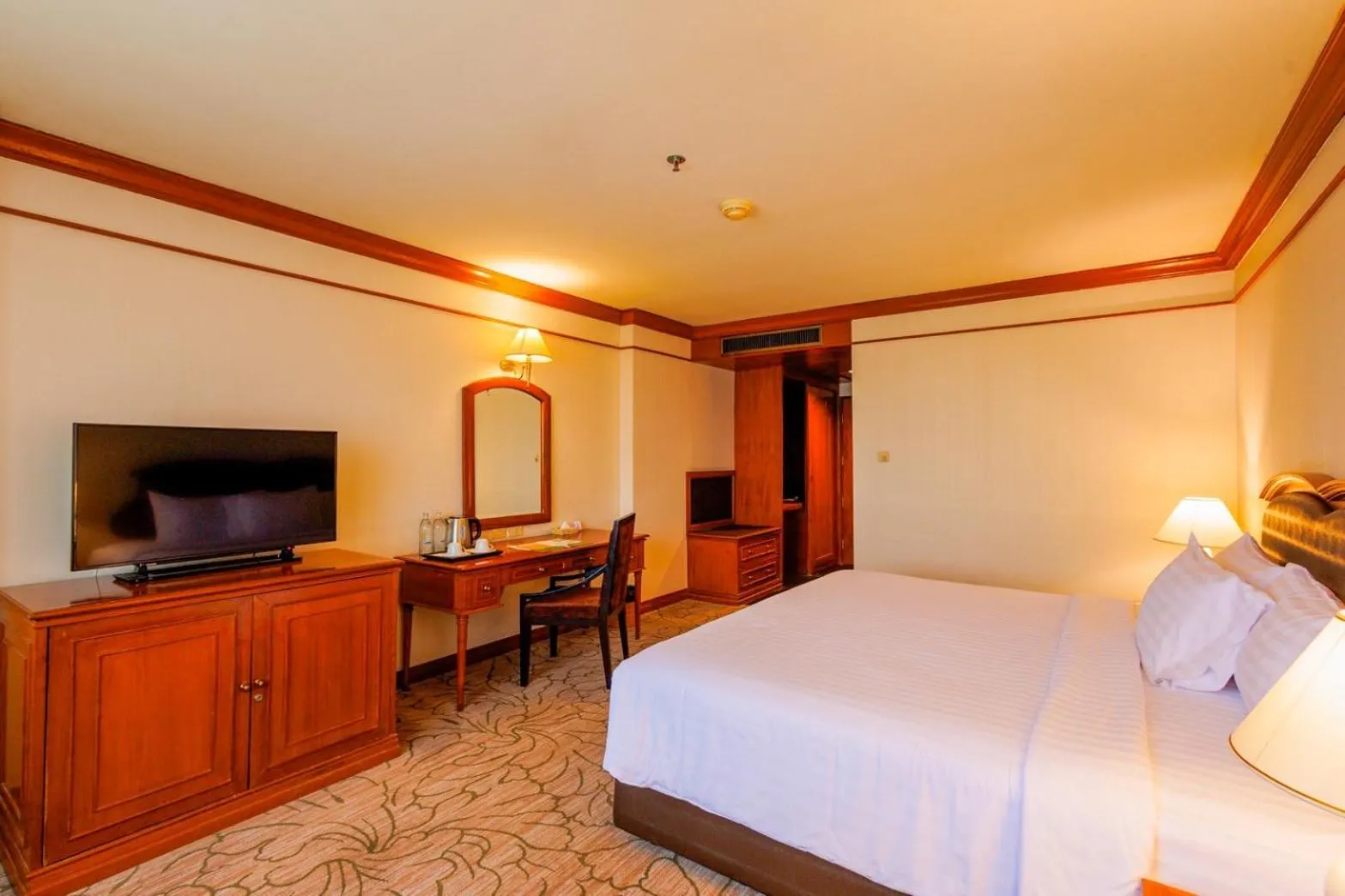 The Twin Lotus Hotel