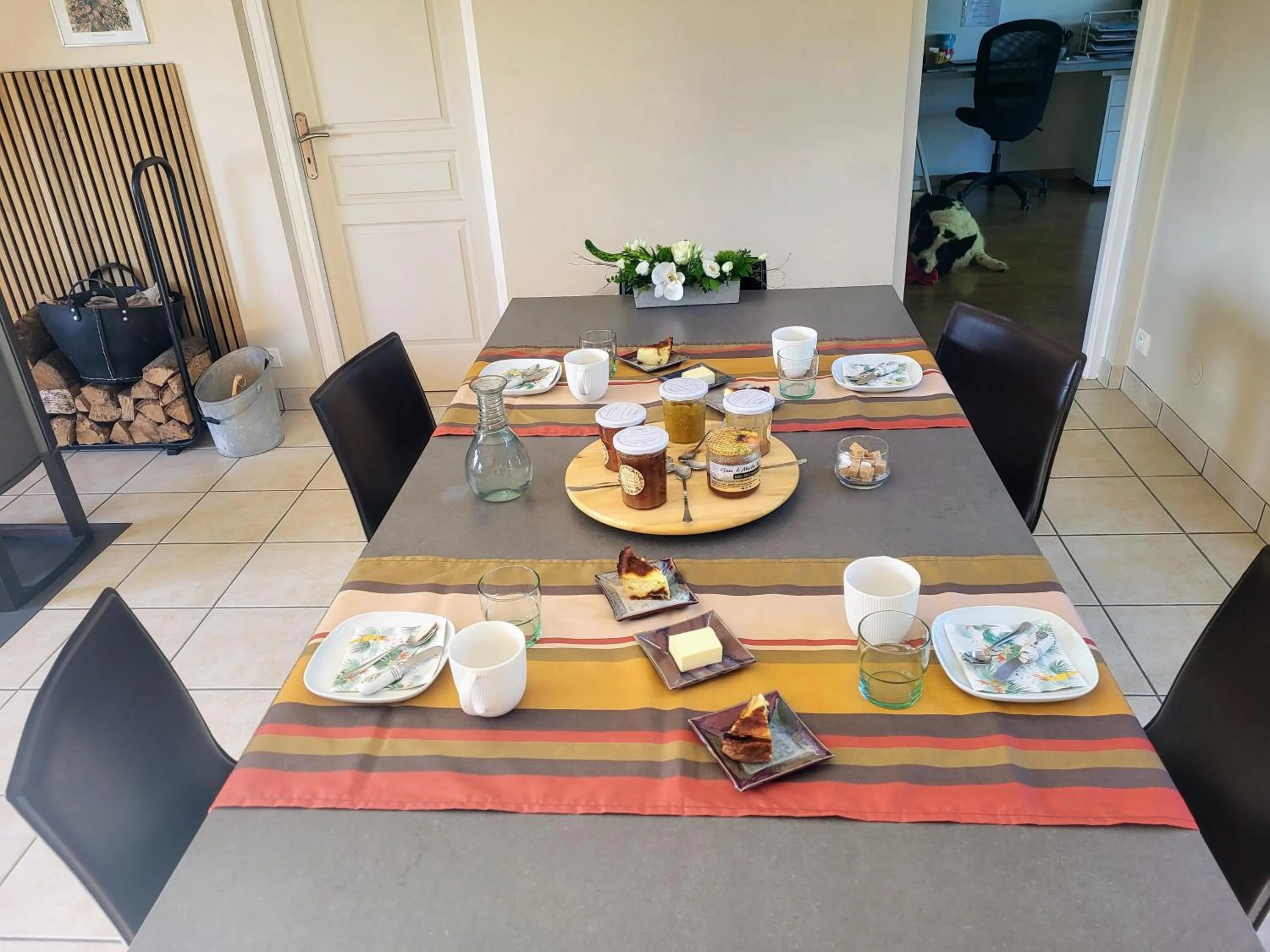 Breakfast in L'Oustaou du Bodo